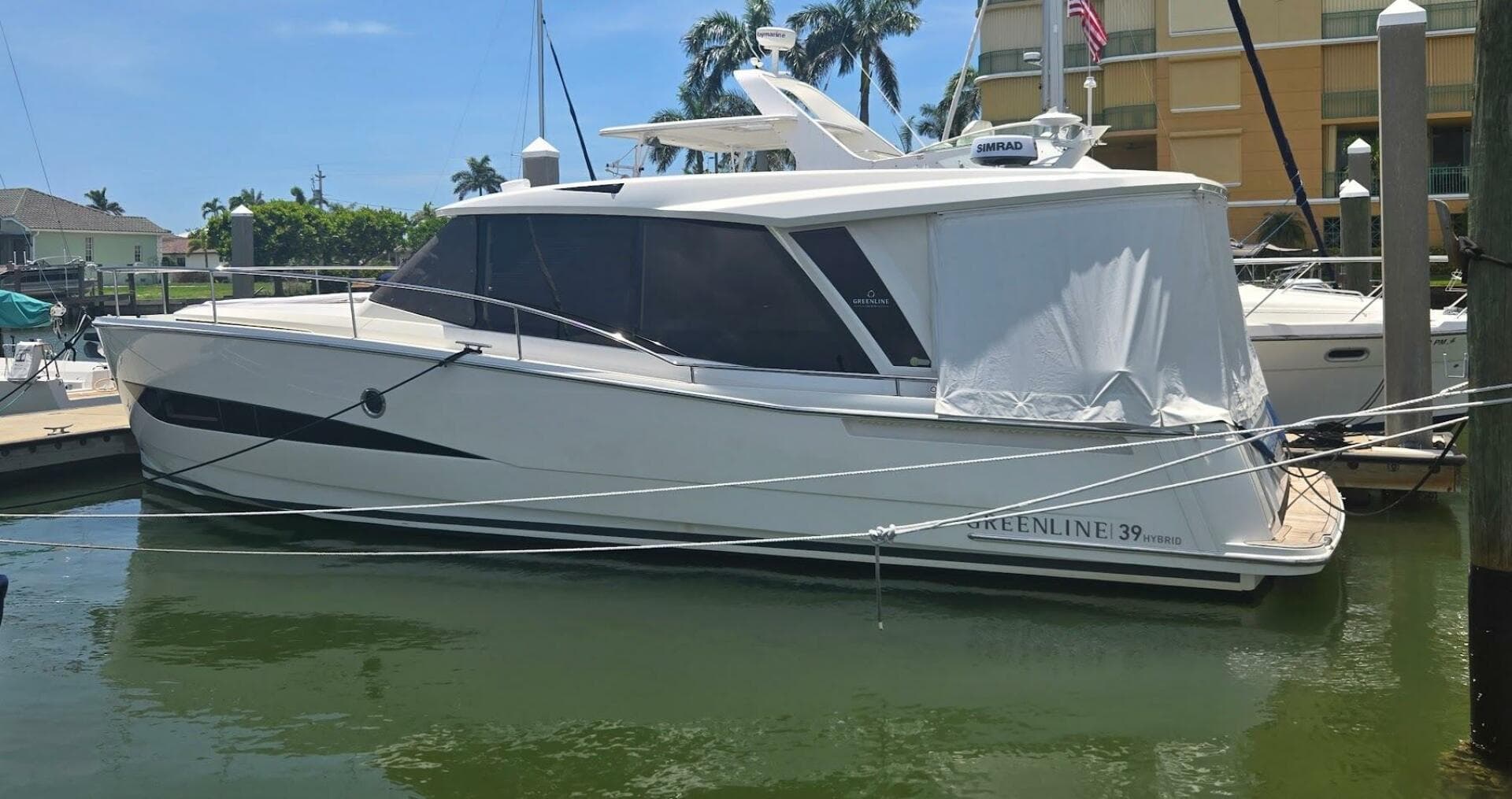 2022 Greenline 39 Hybrid — photo 6