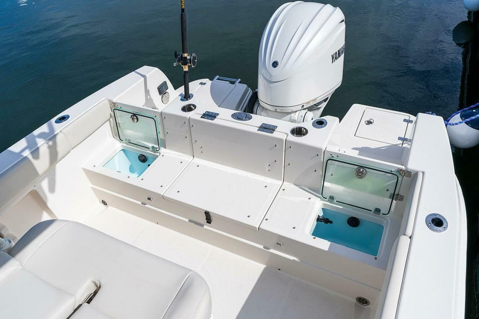 2025 Sailfish 232 Center Console — photo 3