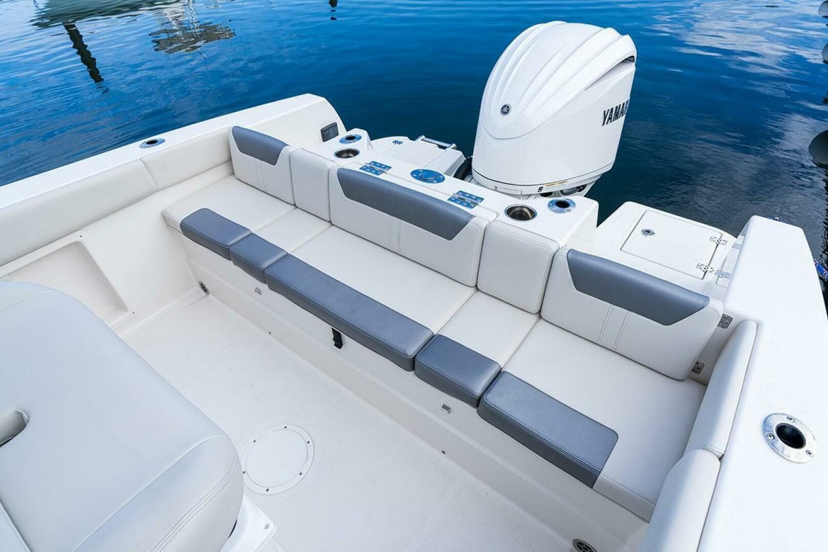 2025 Sailfish 232 Center Console — photo 2