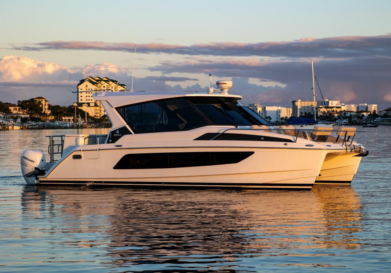 2018 Aquila 36 Power Cat — photo 1