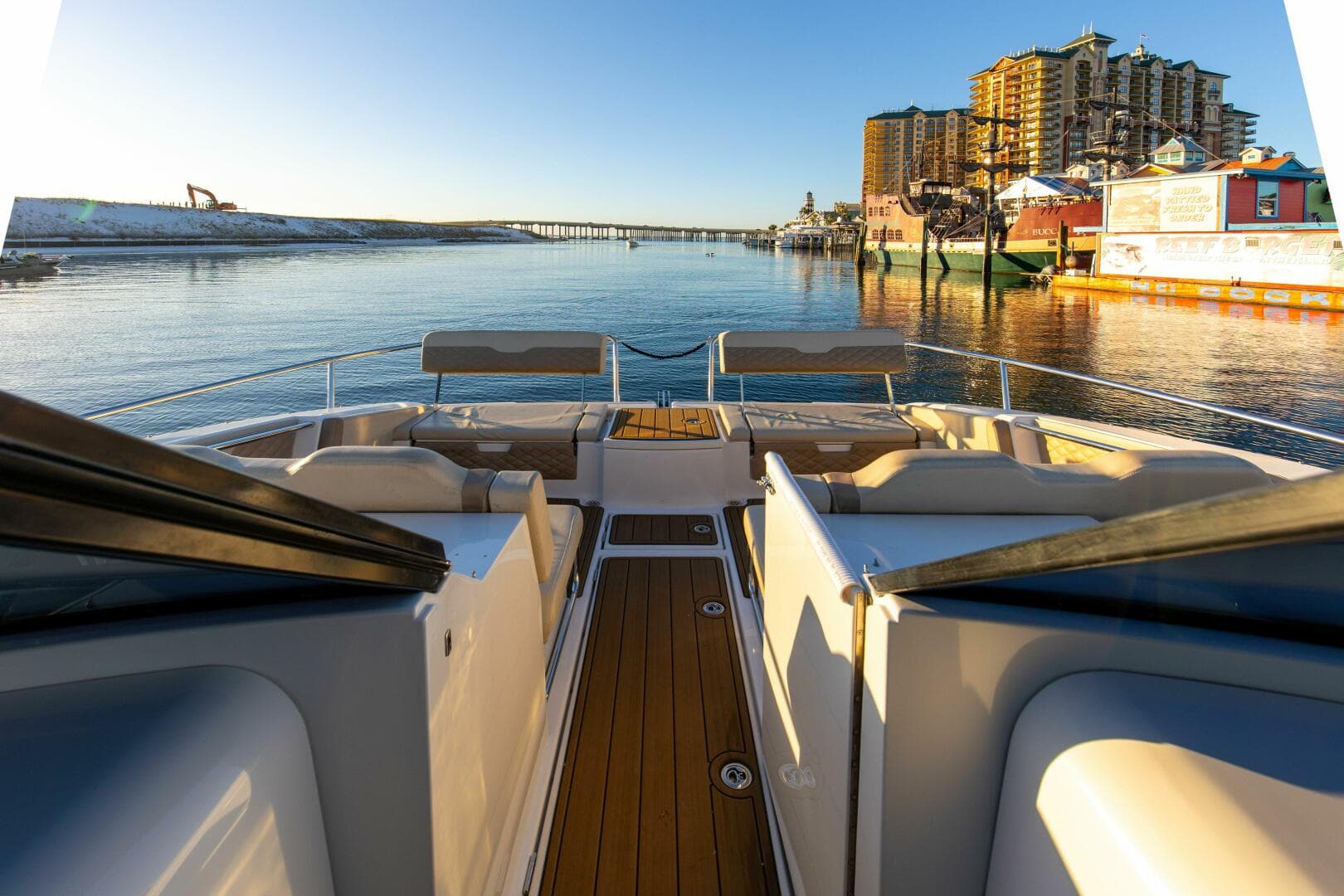 2018 Aquila 36 Power Cat — photo 14