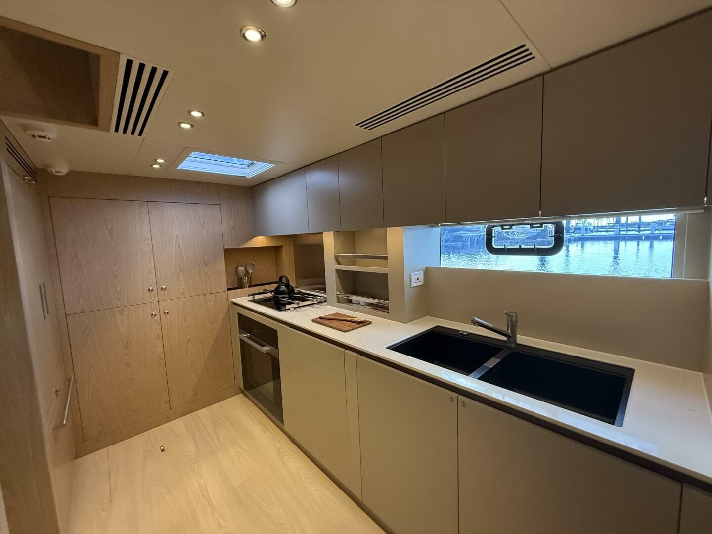 2025 Granocean W72 #3 — photo 21