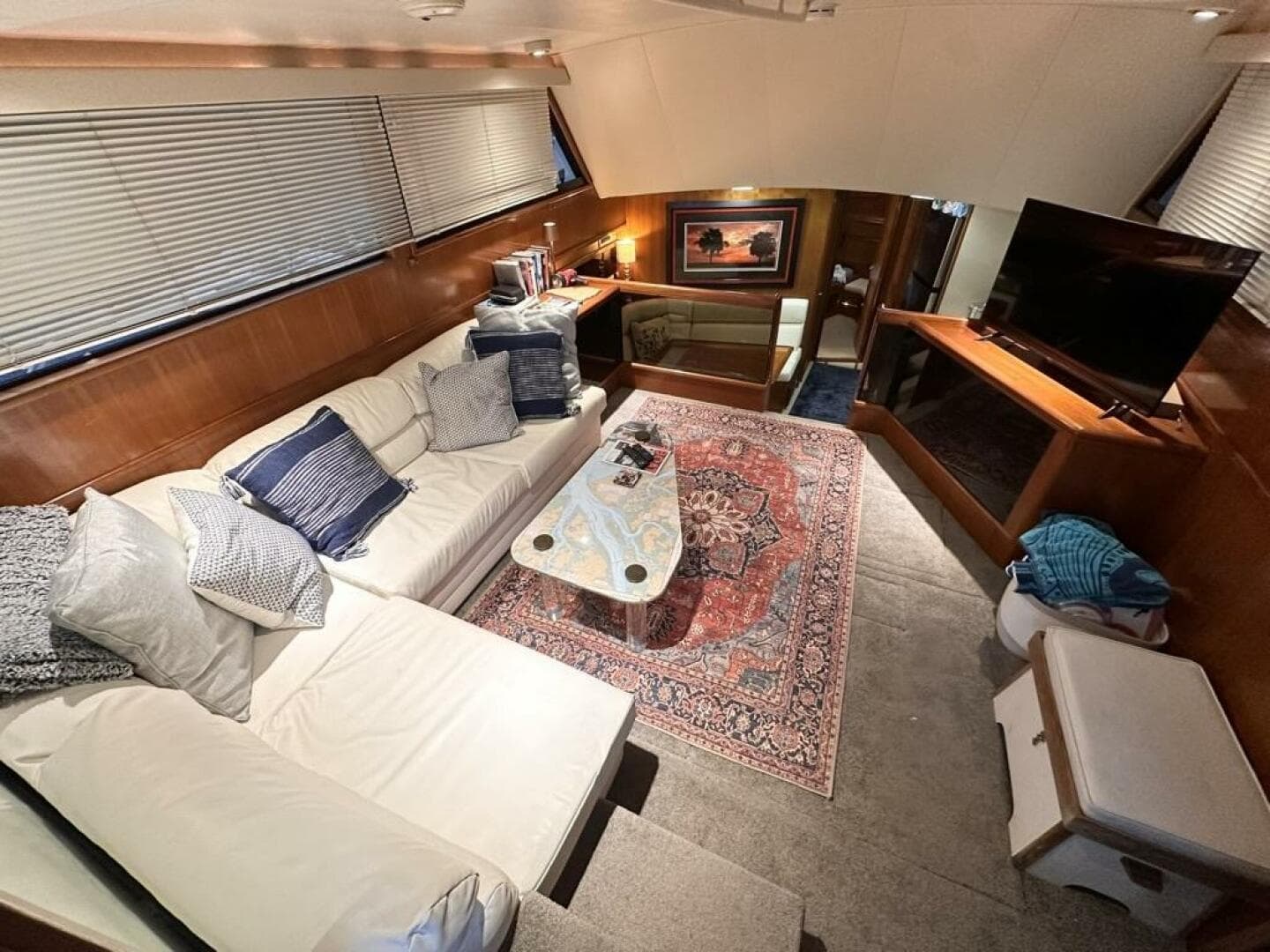 1989 Viking 44 — photo 13