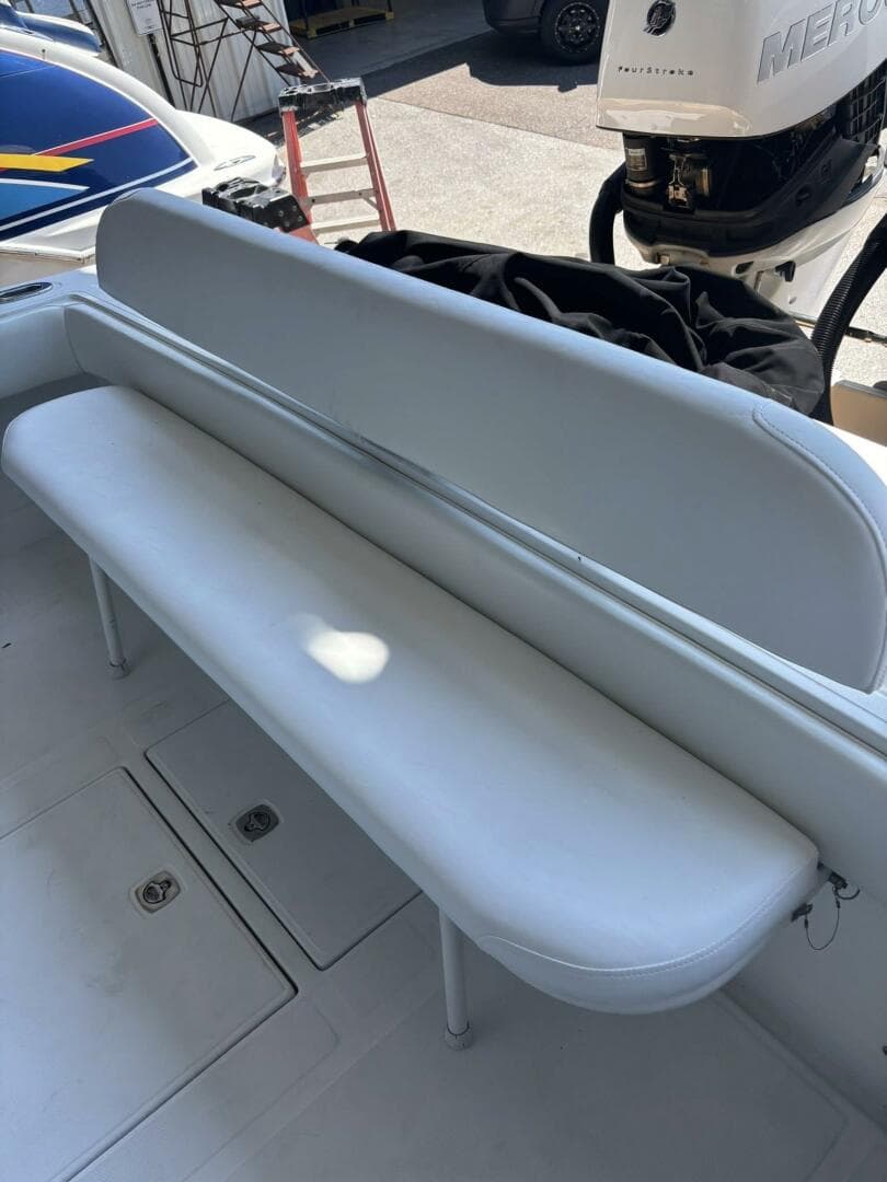 2006 Jupiter 31 CC Forward Seating — photo 23
