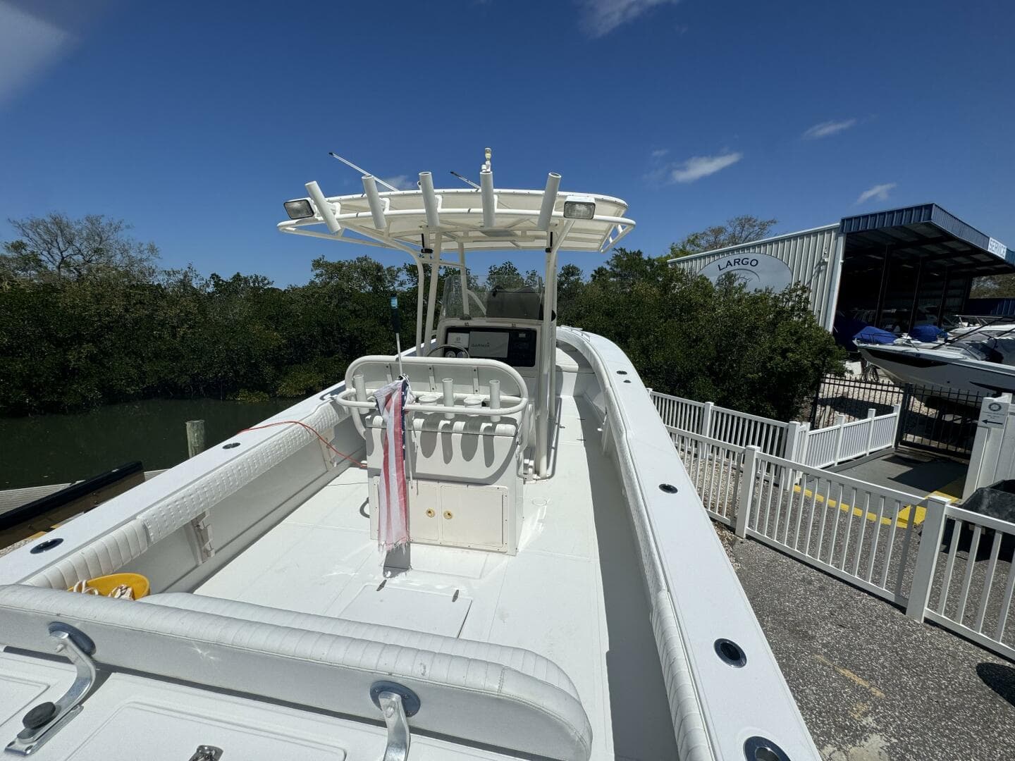 2006 Jupiter 31 CC Forward Seating — photo 15