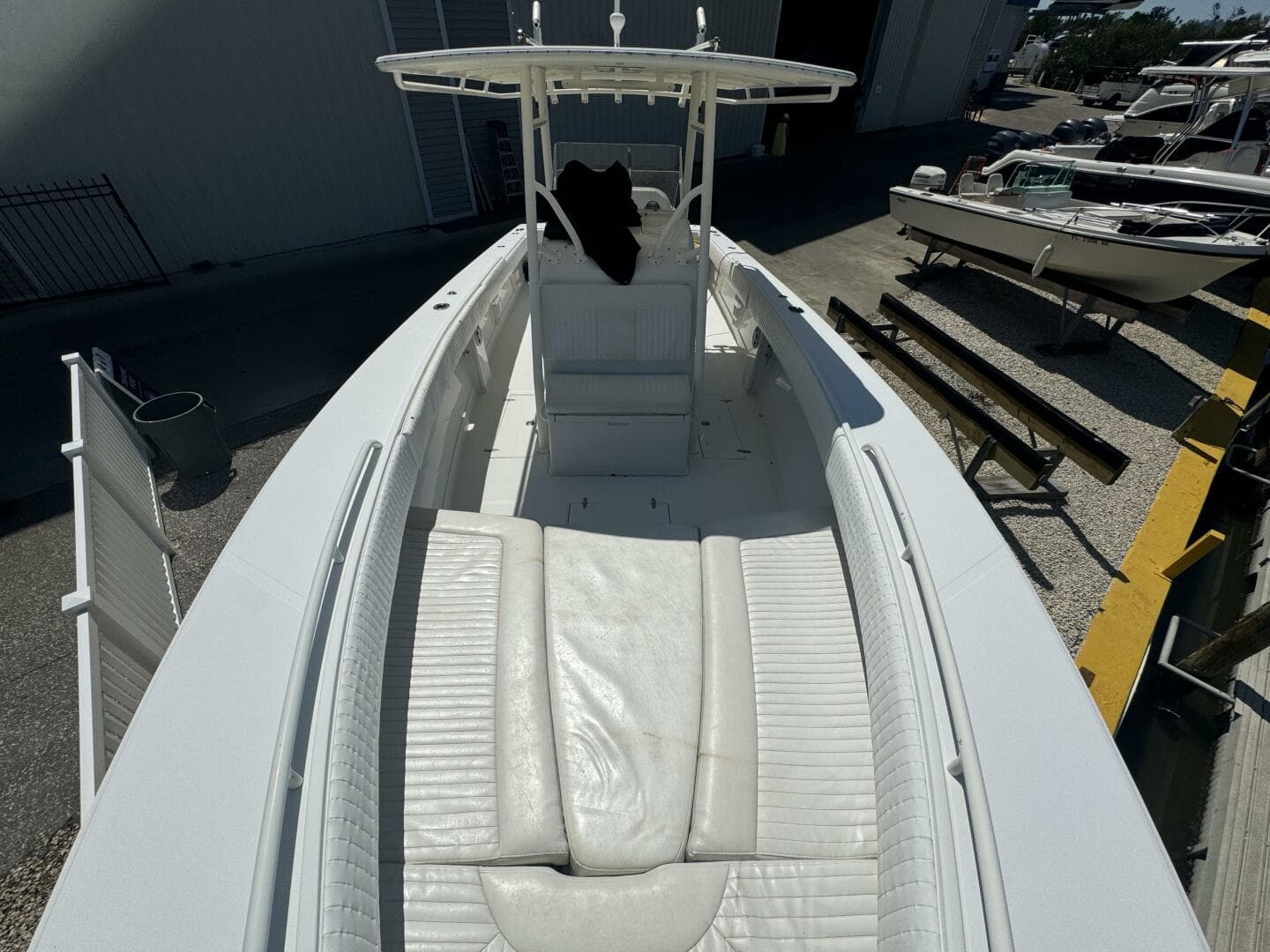 2006 Jupiter 31 CC Forward Seating — photo 35