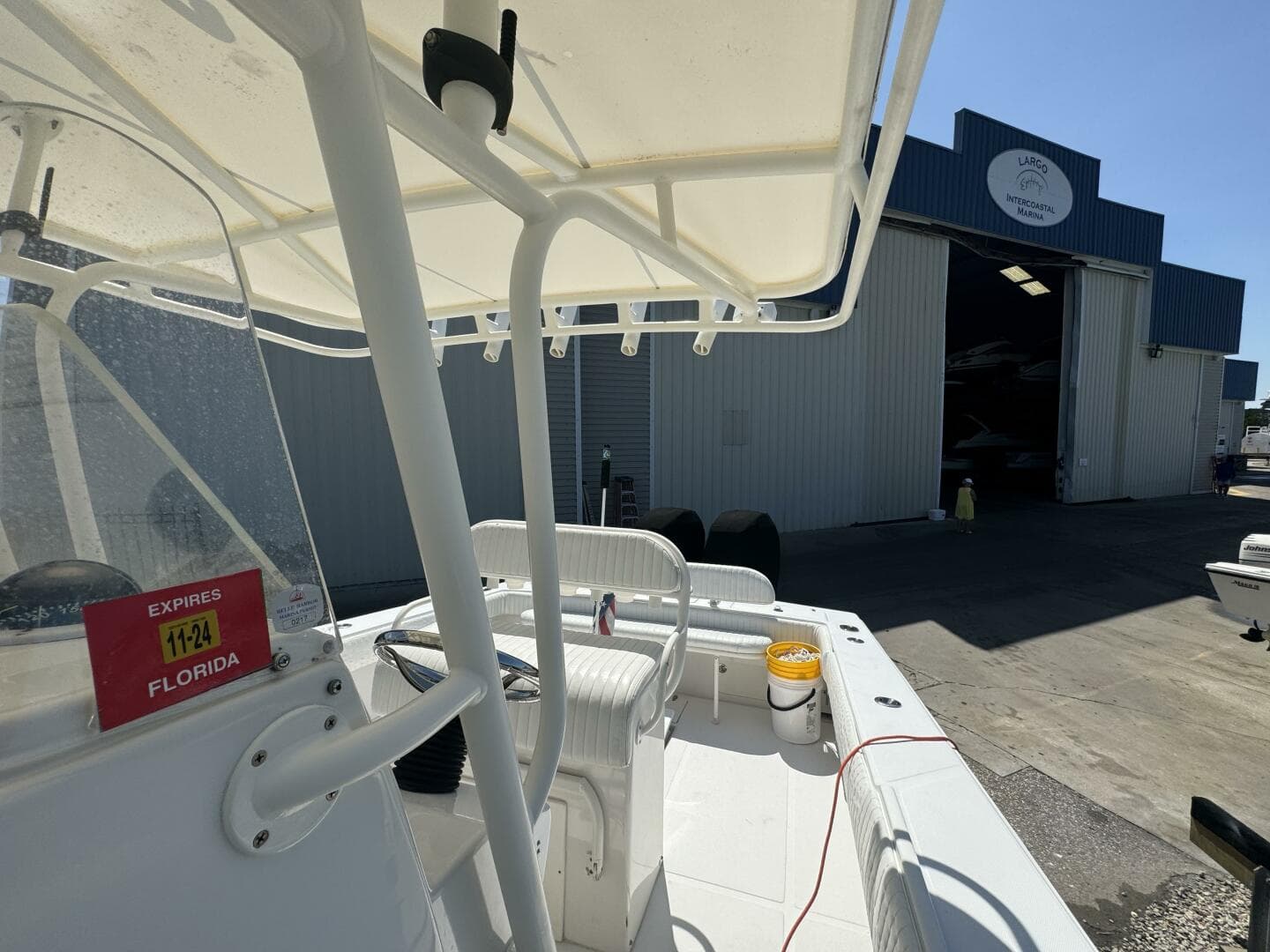 2006 Jupiter 31 CC Forward Seating — photo 29