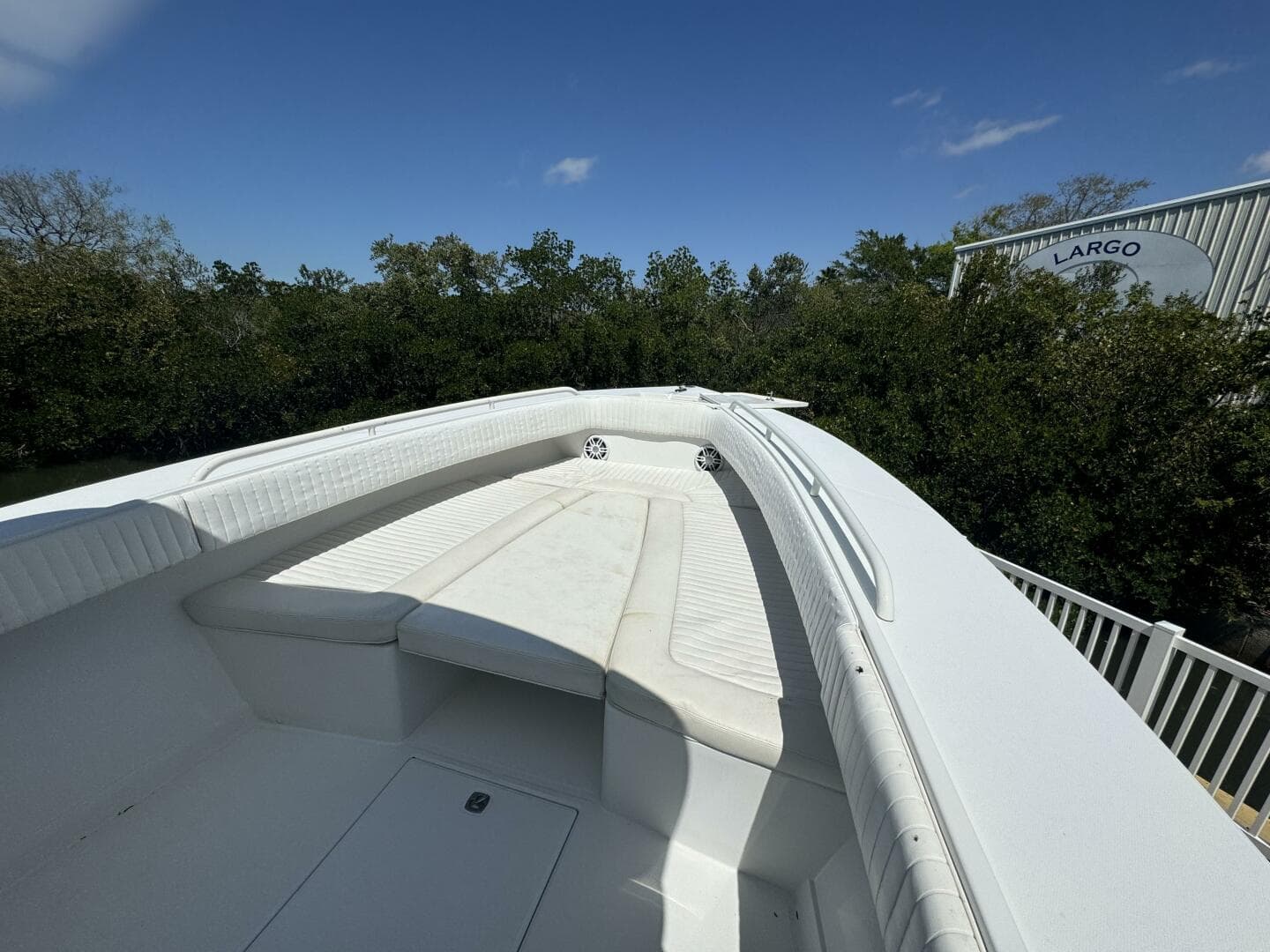 2006 Jupiter 31 CC Forward Seating — photo 32