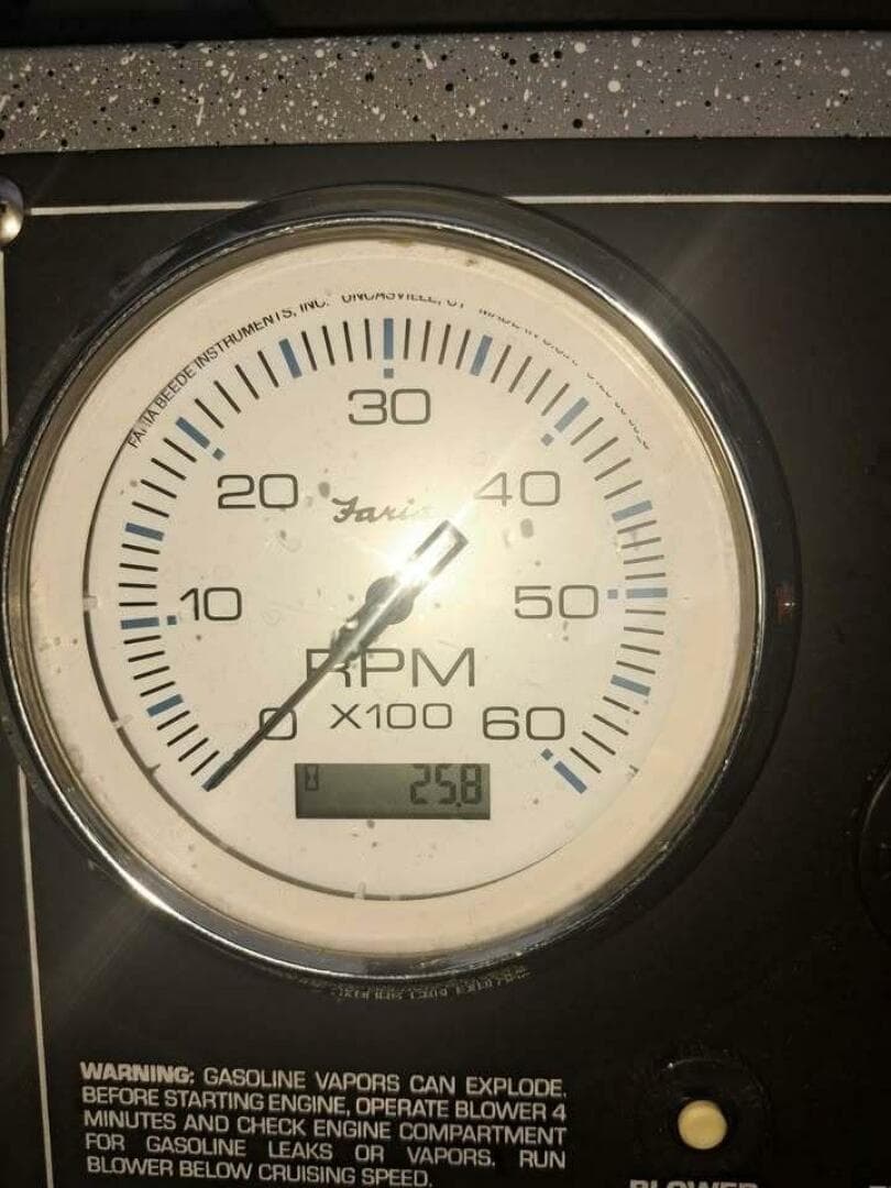 1998 Jetcraft 23 — photo 10