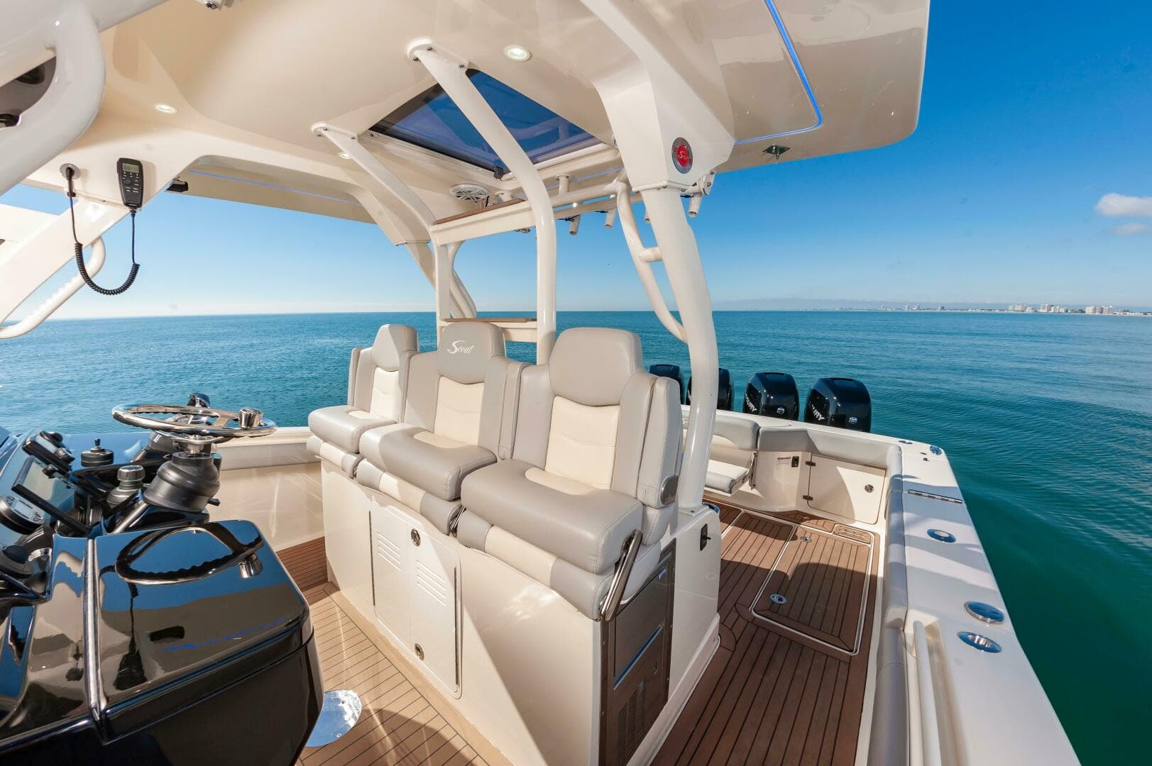 2020 Scout 380 LXF — photo 23