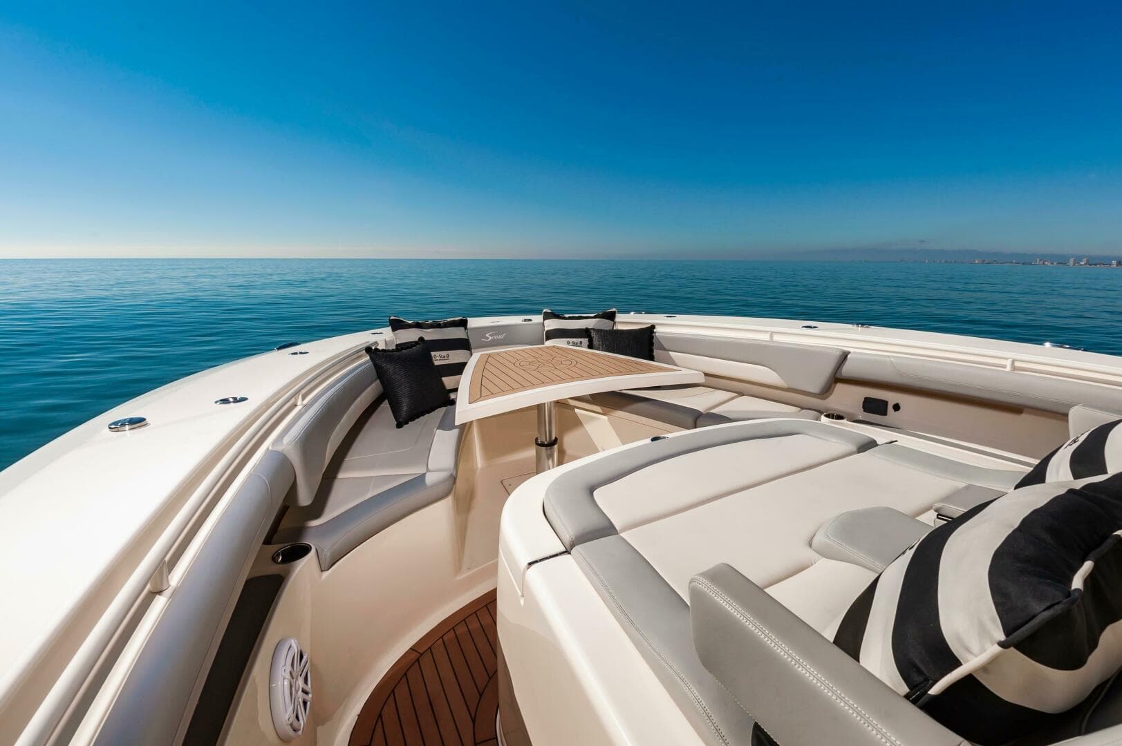 2020 Scout 380 LXF — photo 18