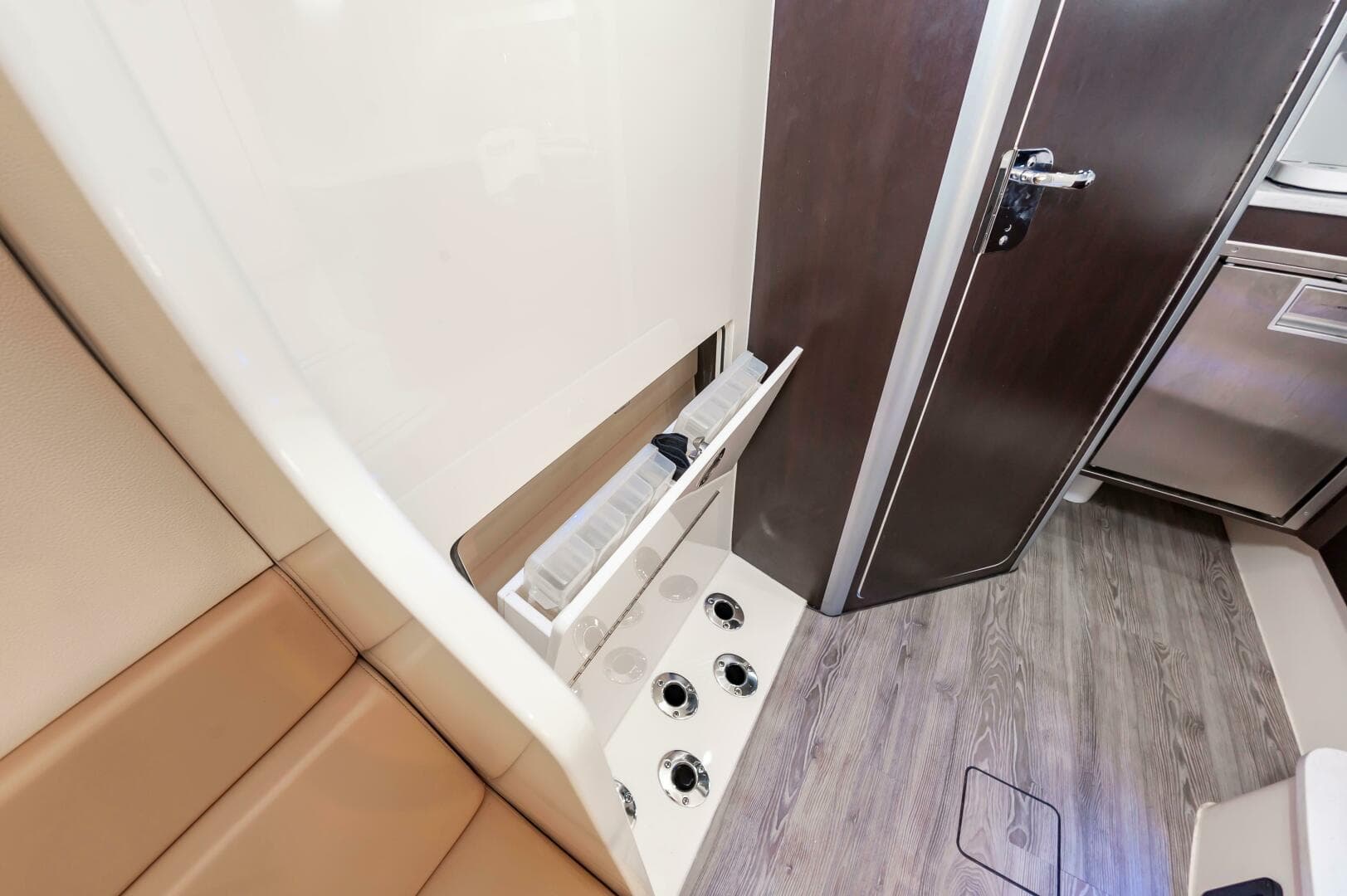 2020 Scout 380 LXF — photo 48