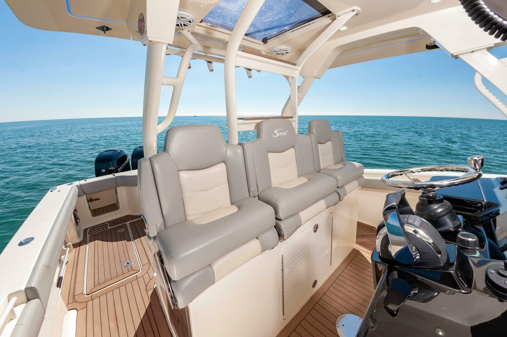 2020 Scout 380 LXF — photo 24