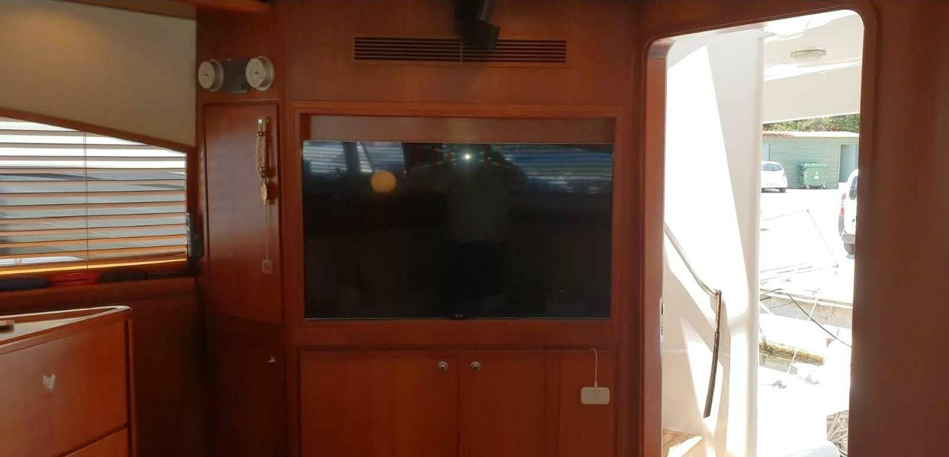 2006 Bertram Sport Fish — photo 26