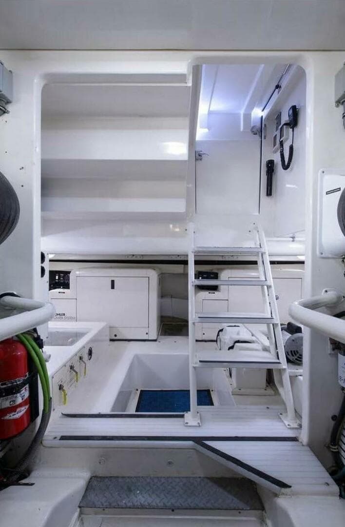 2006 Bertram Sport Fish — photo 43