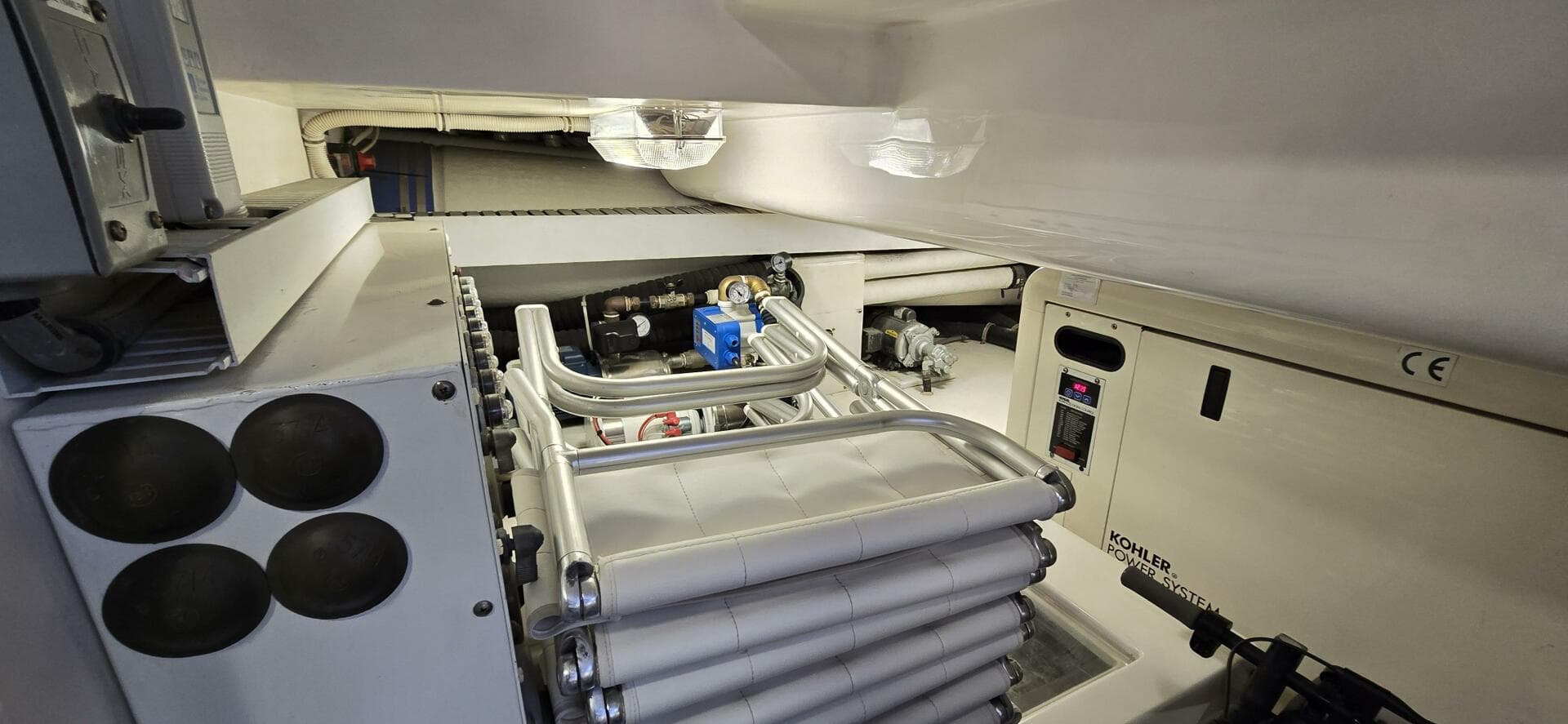 2006 Bertram Sport Fish — photo 39