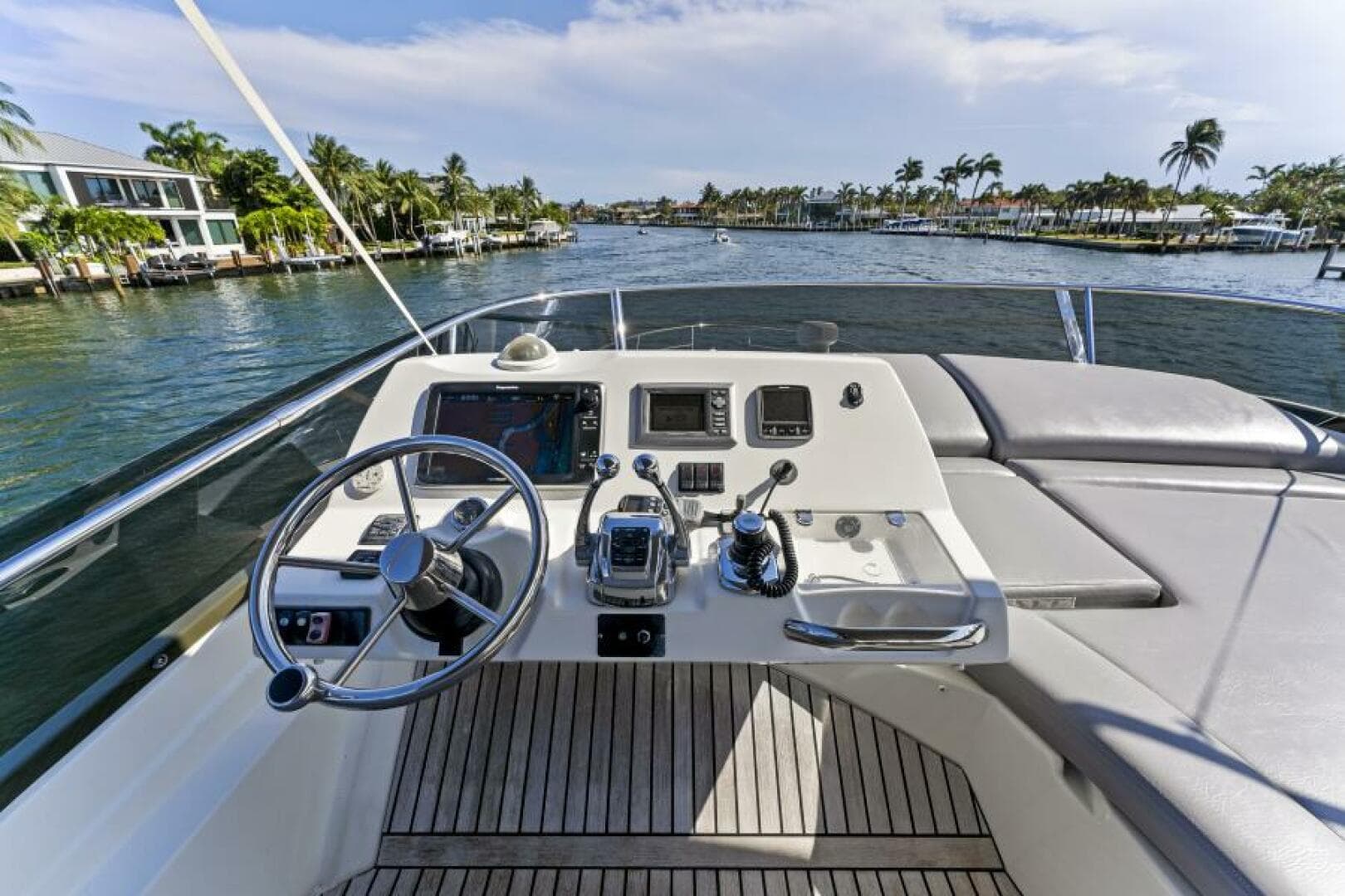2013 Prestige 550 Flybridge — photo 58