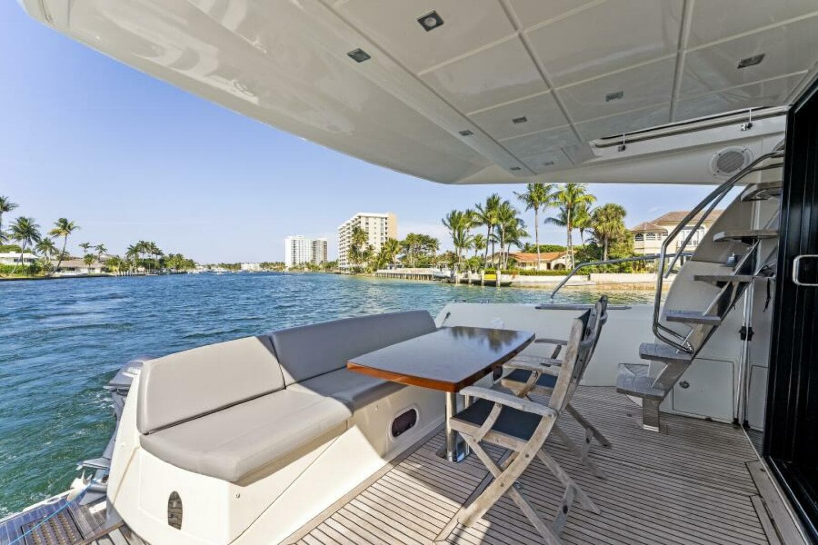 2013 Prestige 550 Flybridge — photo 42