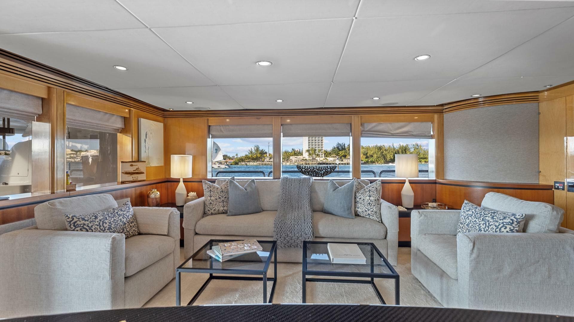 2005 New Zealand Yachts 115 Wave Piercing Power Catamaran — photo 28