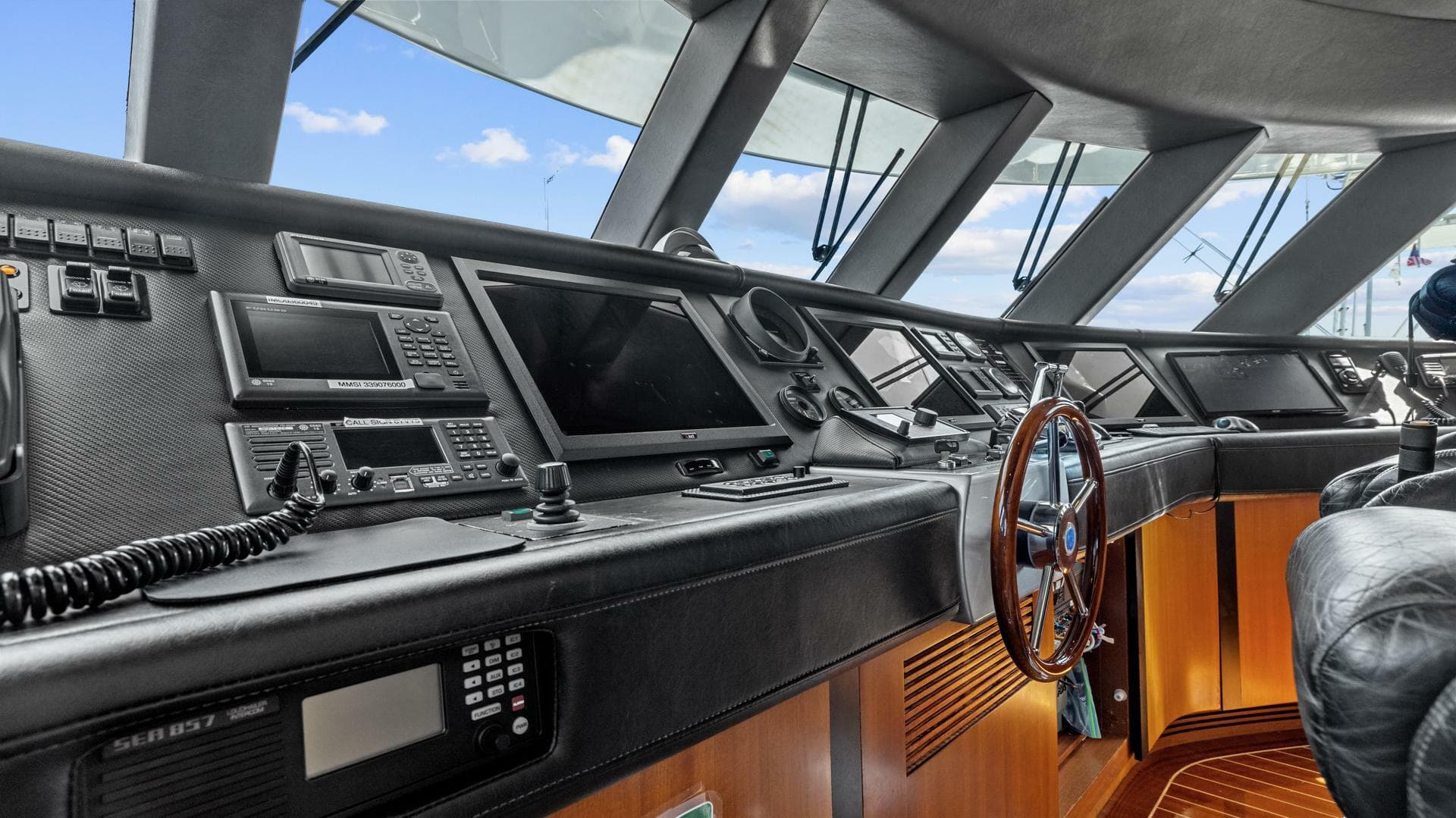 2005 New Zealand Yachts 115 Wave Piercing Power Catamaran — photo 64