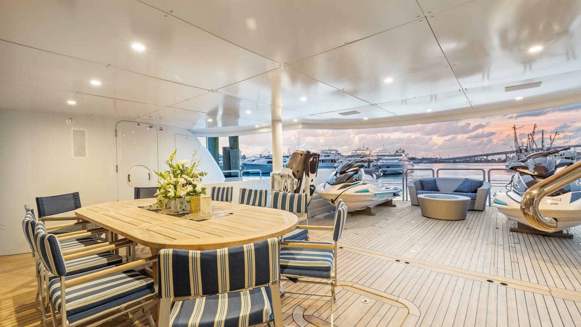 2005 New Zealand Yachts 115 Wave Piercing Power Catamaran — photo 26