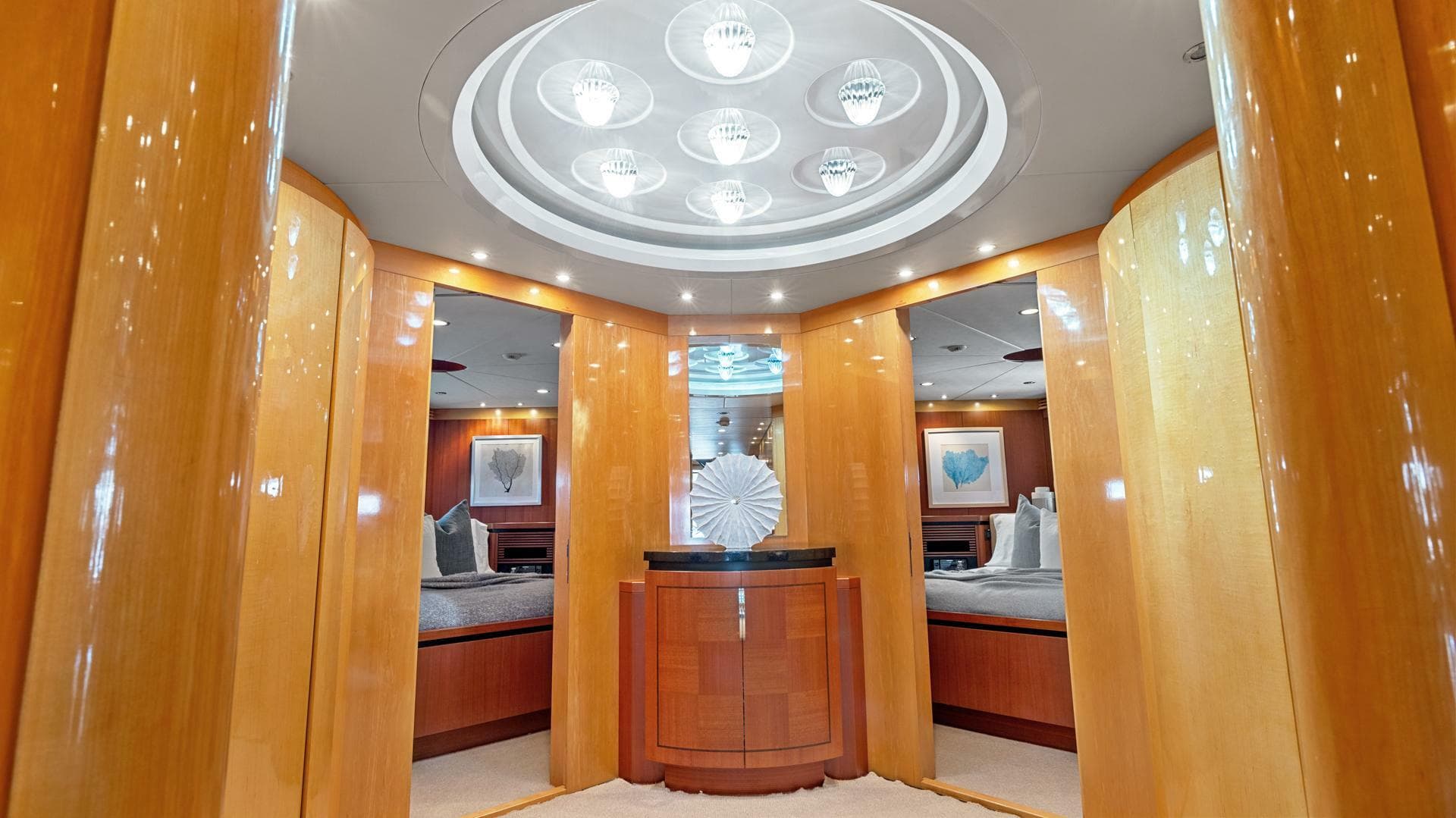 2005 New Zealand Yachts 115 Wave Piercing Power Catamaran — photo 44