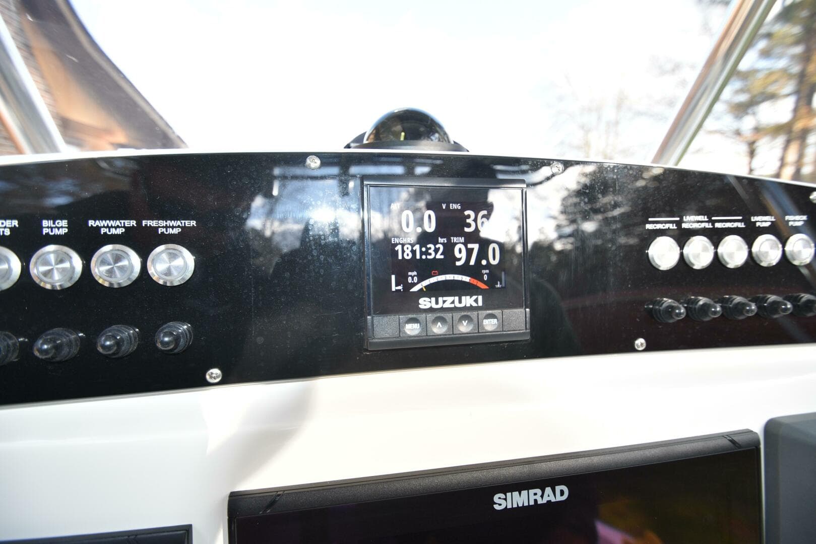 2020 Avenger 24 — photo 7