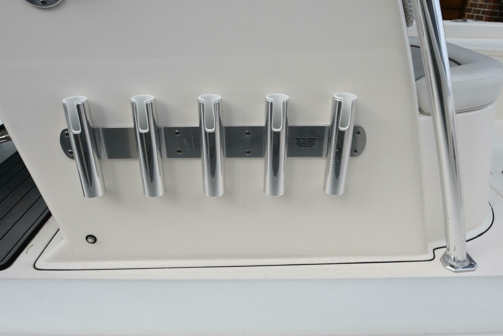 2020 Avenger 24 — photo 5