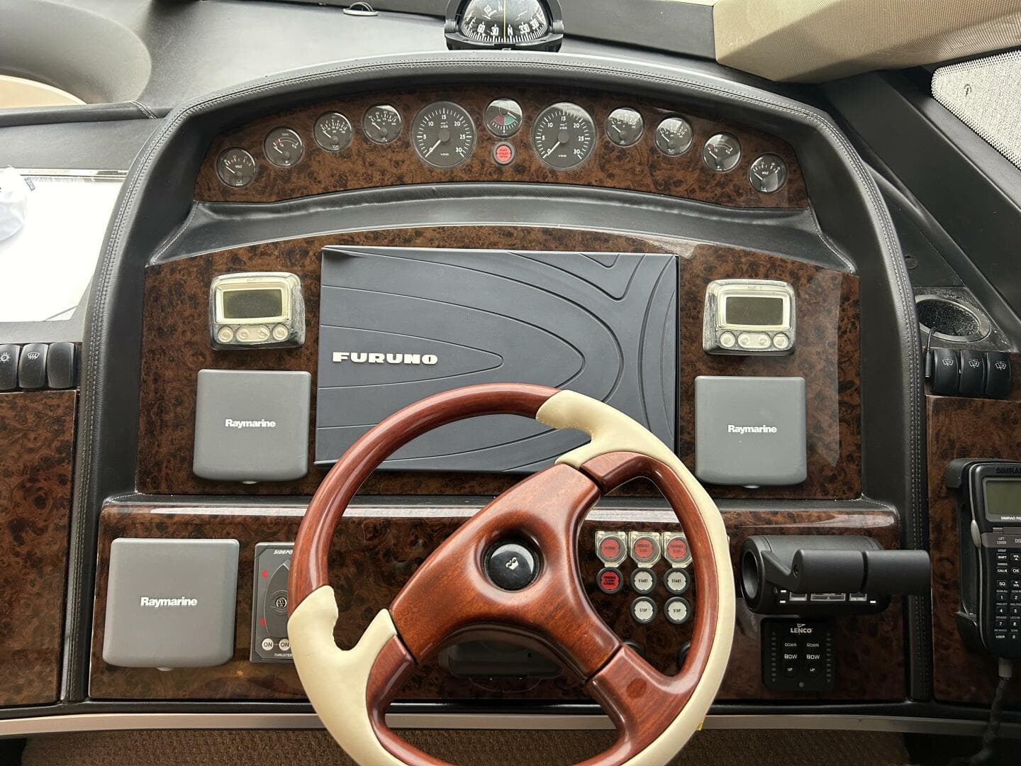 2008 Princess 67 Flybridge — photo 25