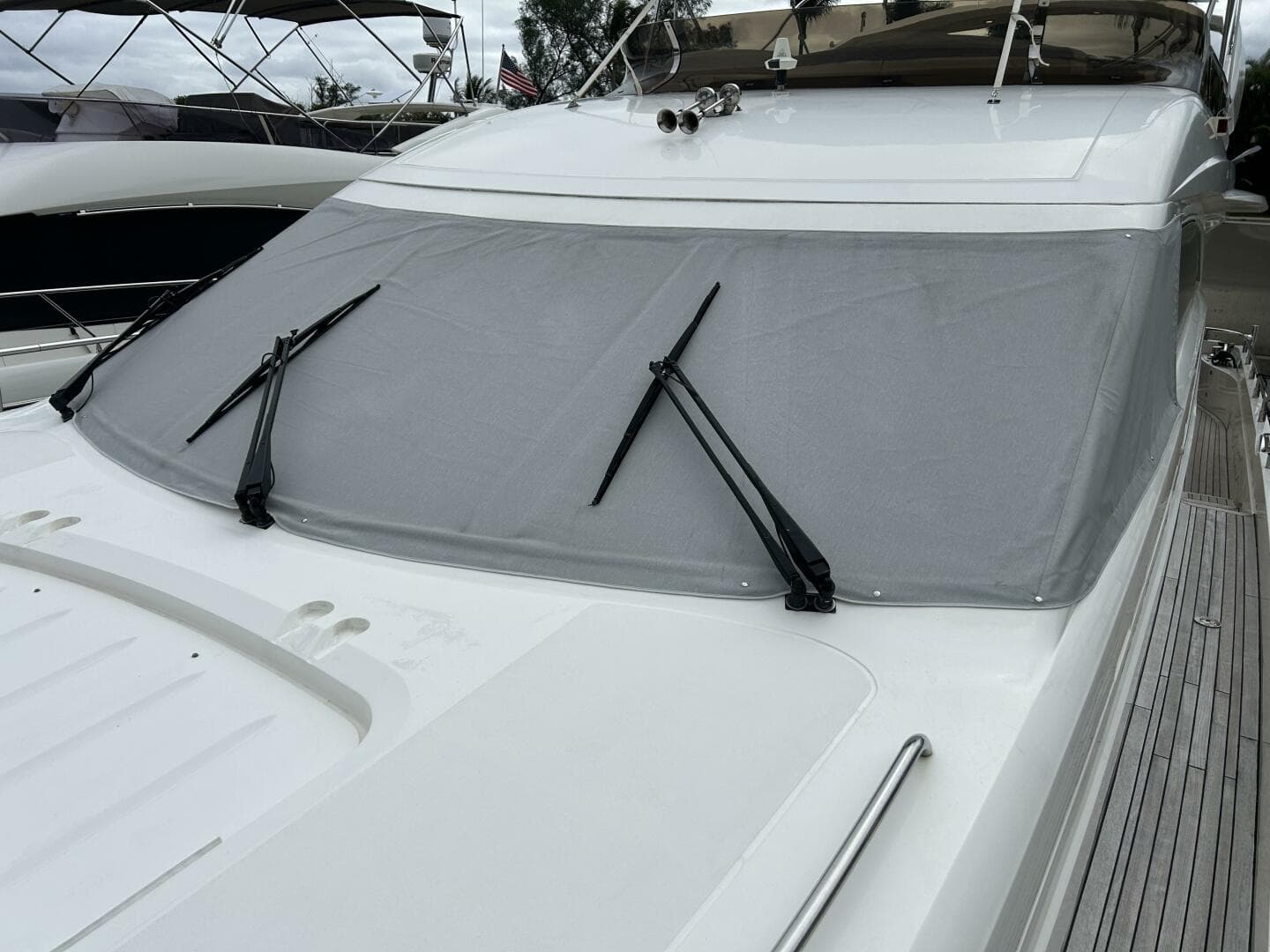 2008 Princess 67 Flybridge — photo 13