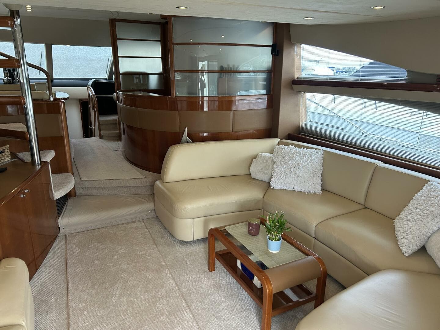 2008 Princess 67 Flybridge — photo 20
