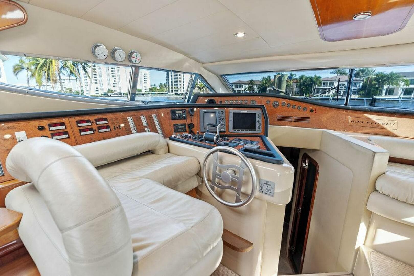 2003 Ferretti Yachts 62 — photo 27