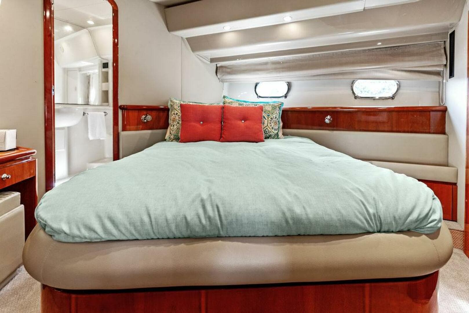 2003 Ferretti Yachts 62 — photo 32