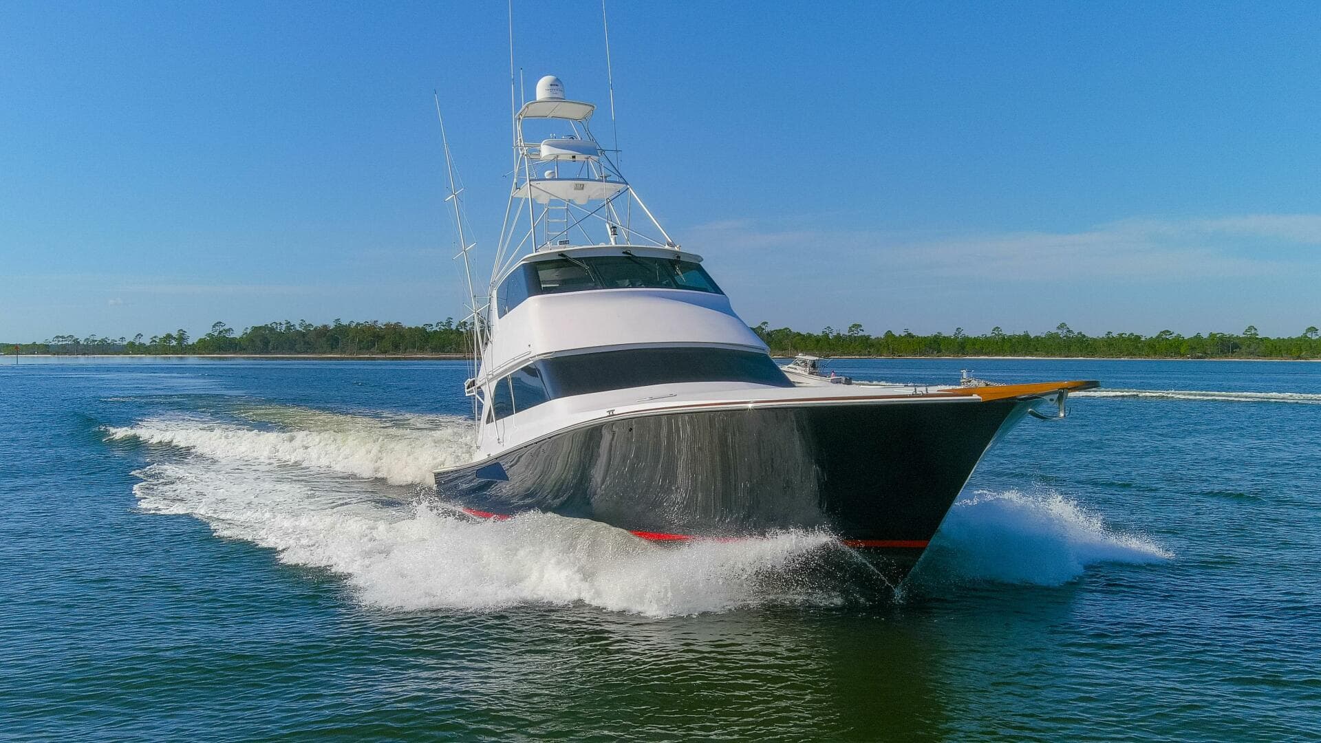 2001 Viking 65 Enclosed Bridge — photo 40