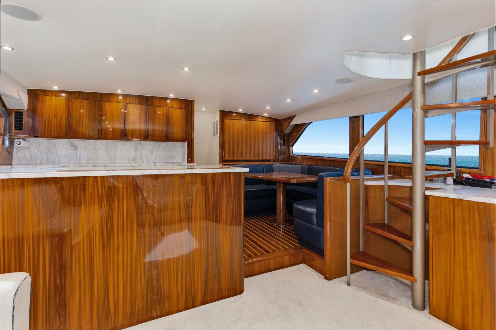 2001 Viking 65 Enclosed Bridge — photo 6