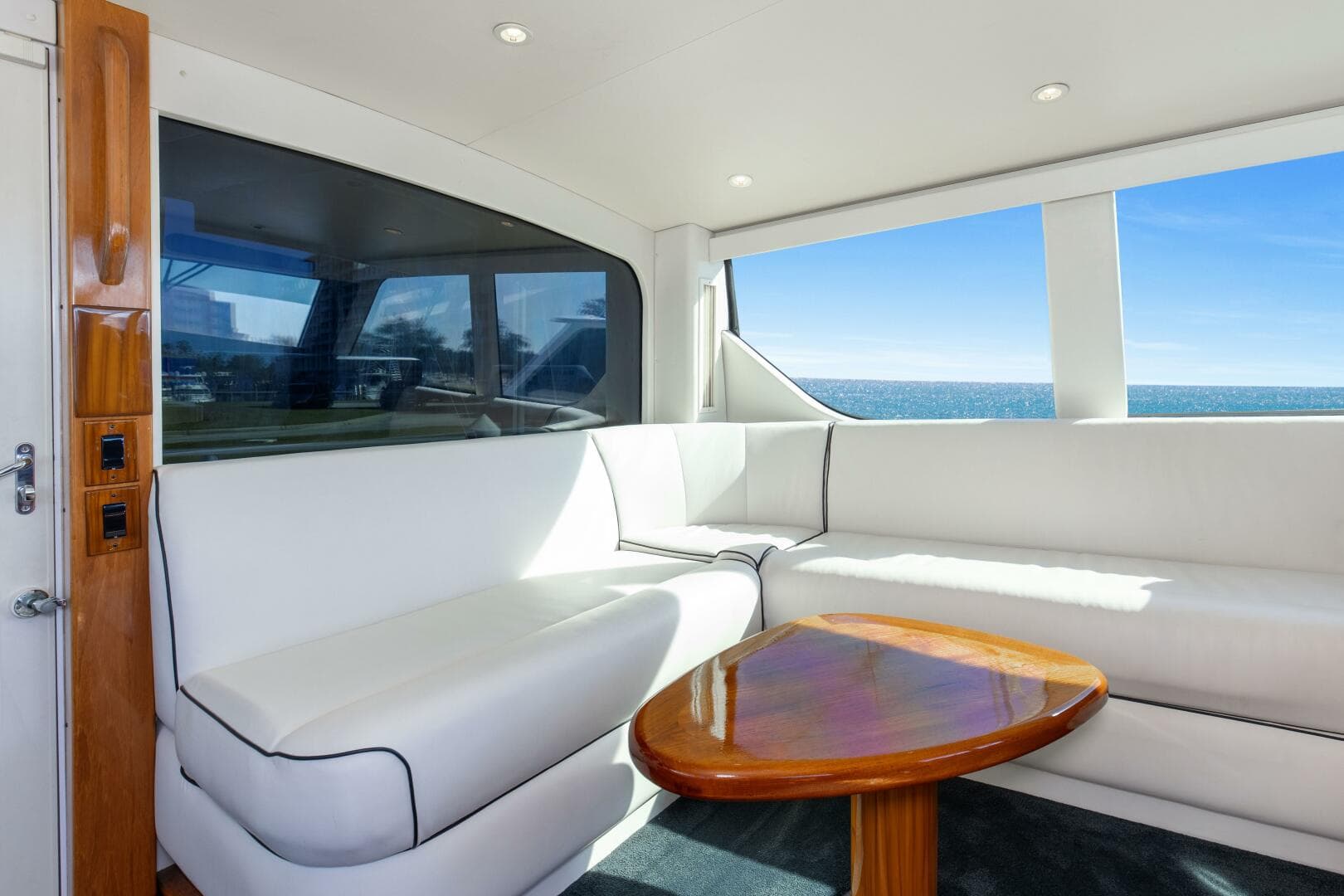 2001 Viking 65 Enclosed Bridge — photo 29