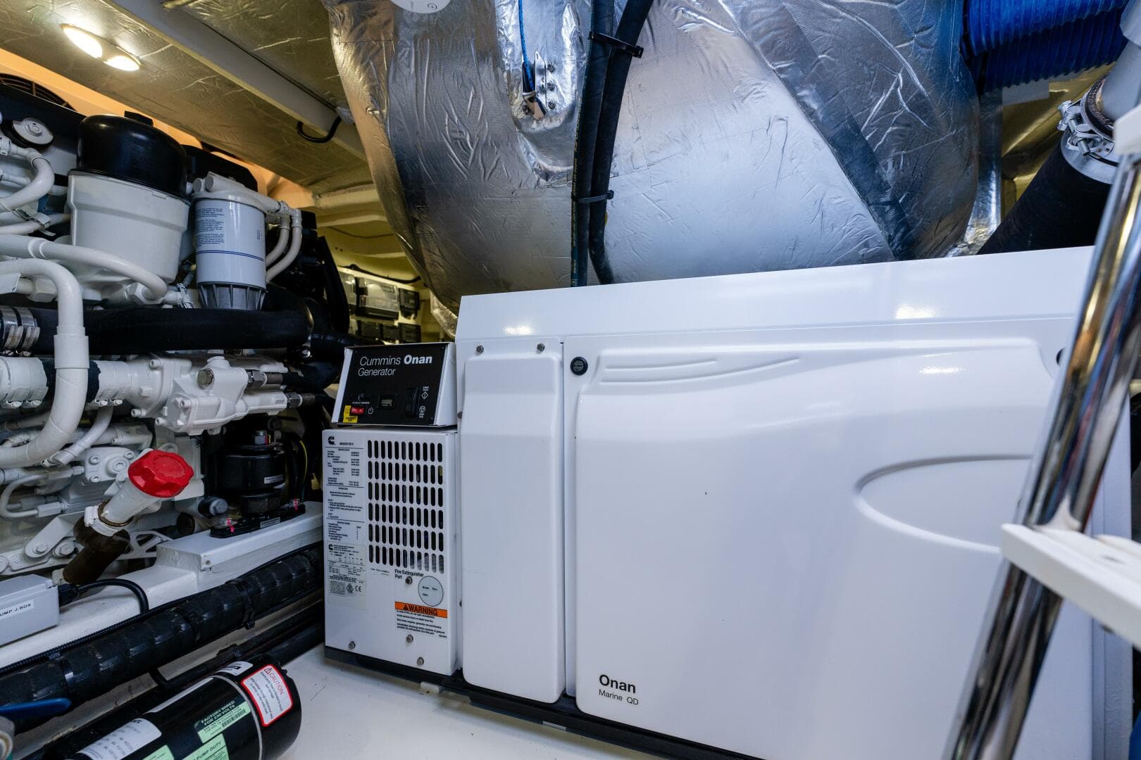 2022 Riviera 4800 Sport Yacht — photo 39