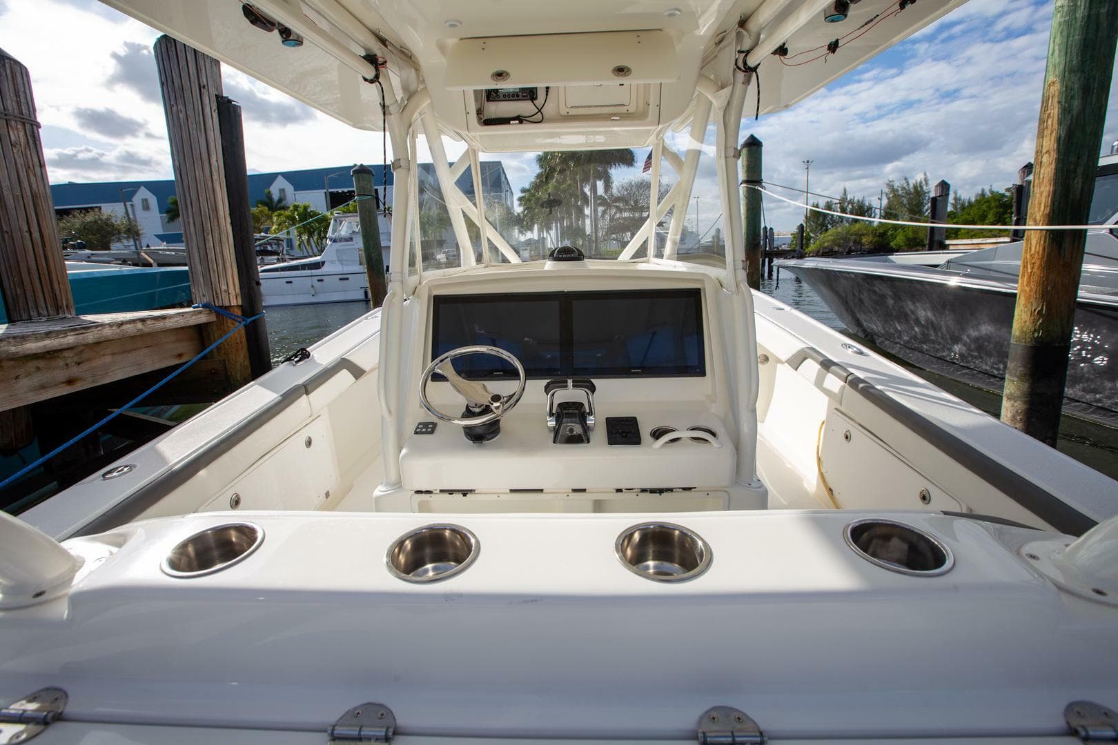 2015 Yellowfin 39 Offshore — photo 10