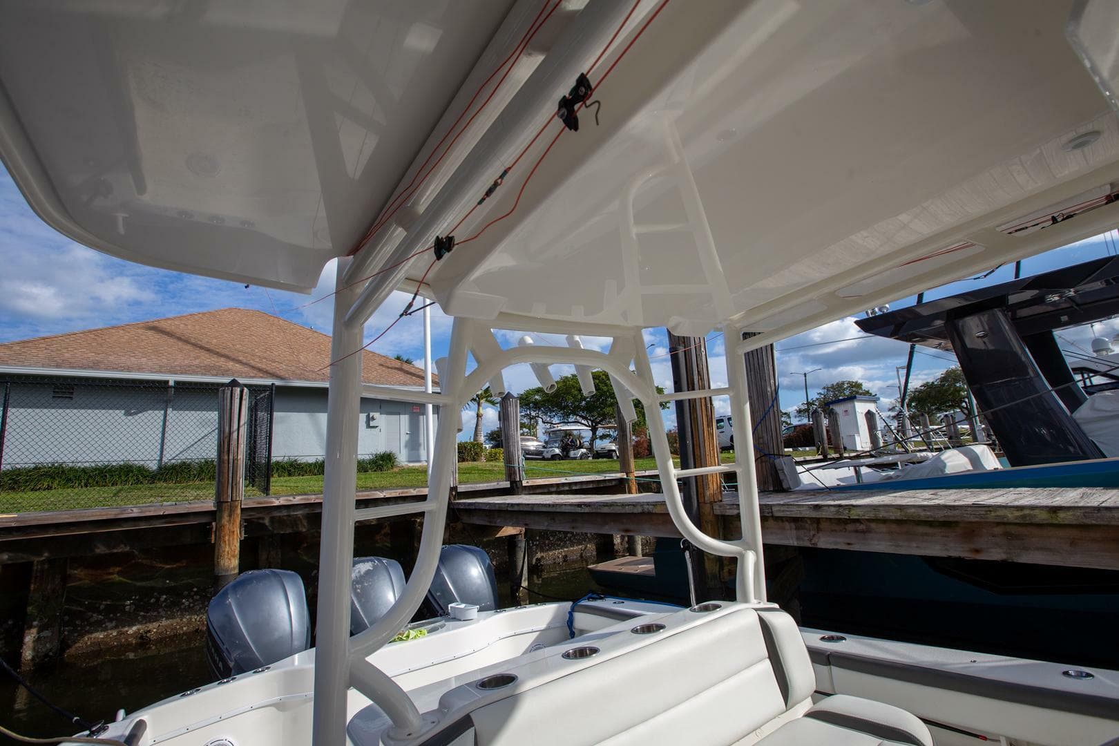 2015 Yellowfin 39 Offshore — photo 13