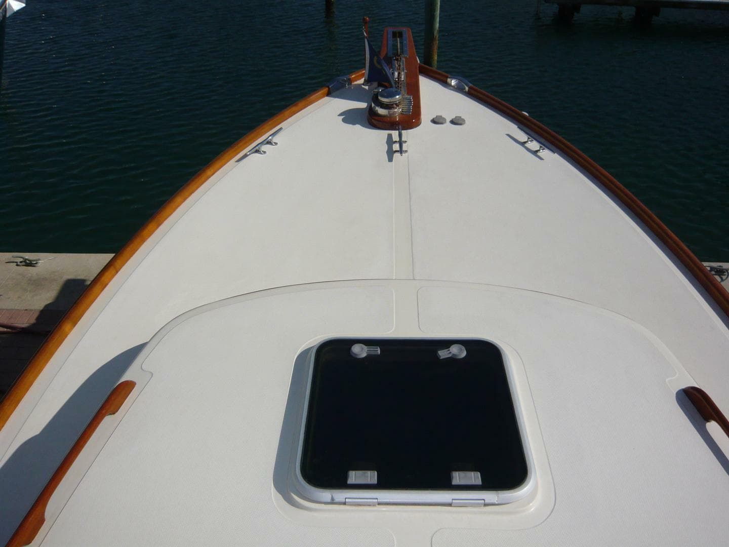 1998 Hinckley 36 Classic — photo 18