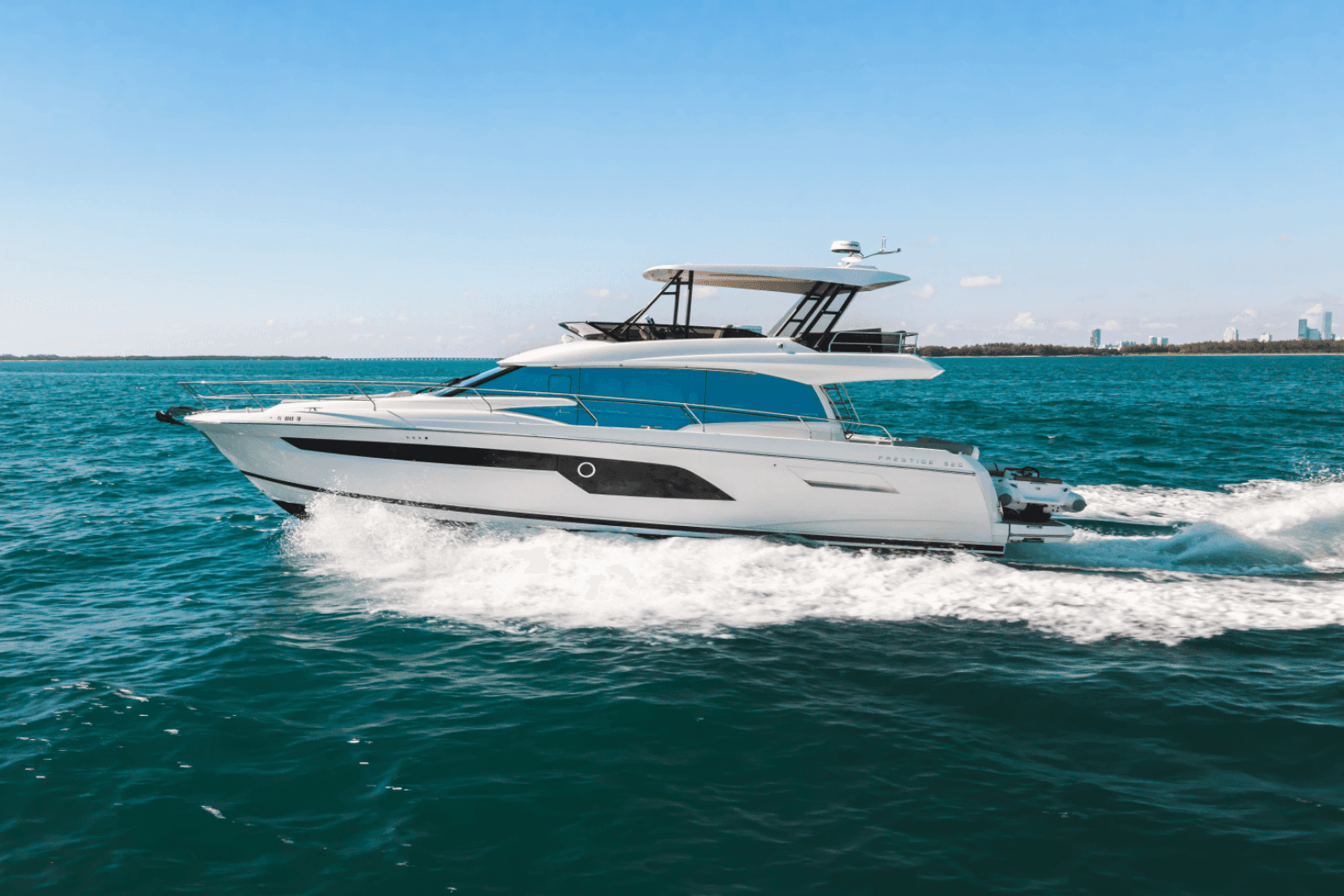 2020 Prestige 520 Flybridge — photo 7