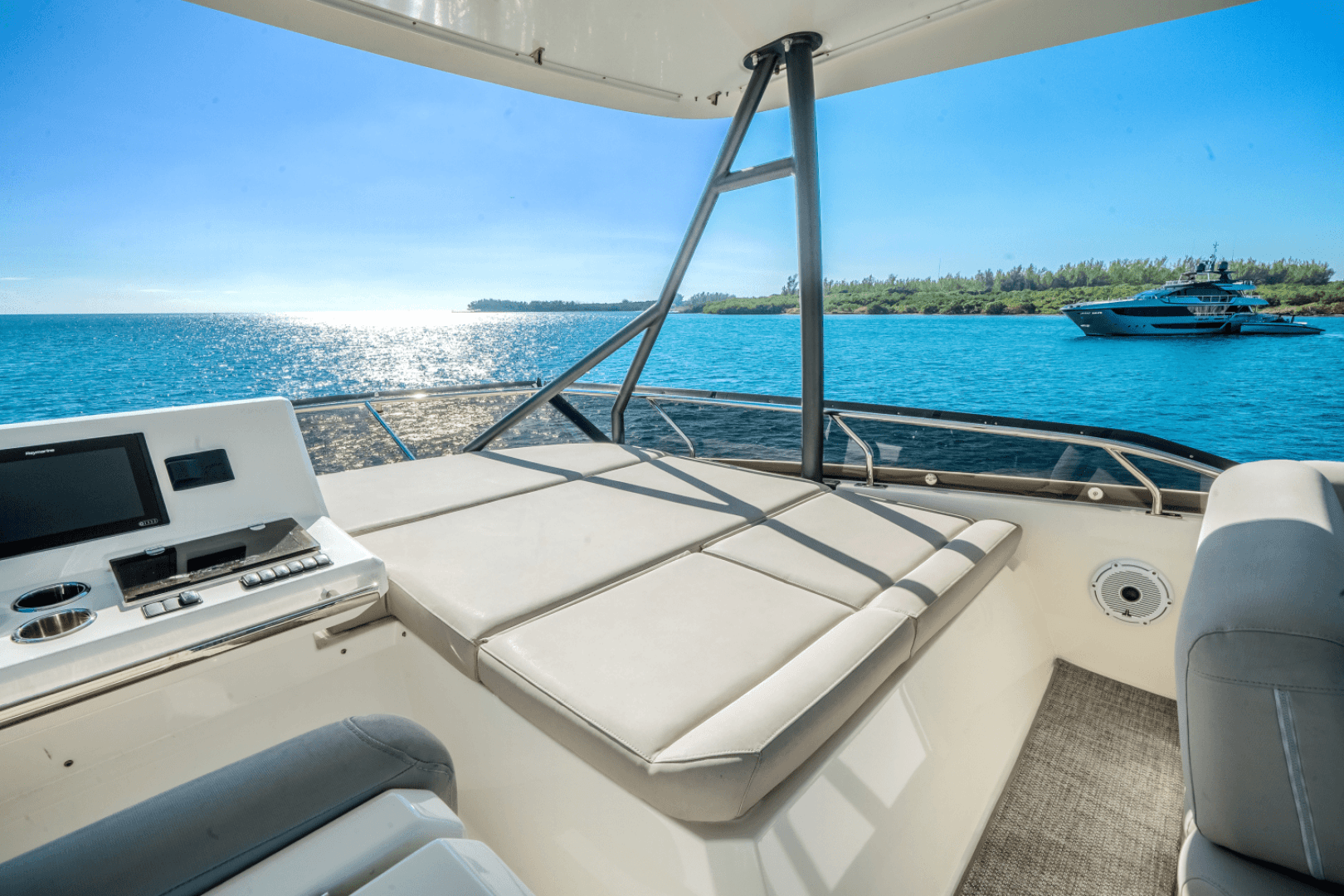 2020 Prestige 520 Flybridge — photo 18