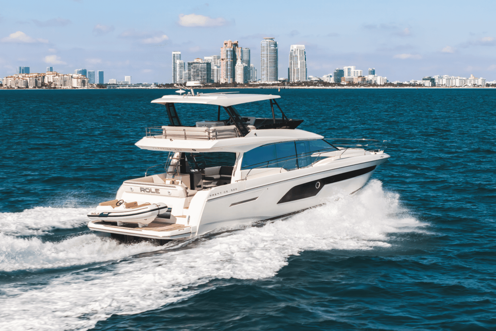 2020 Prestige 520 Flybridge — photo 8