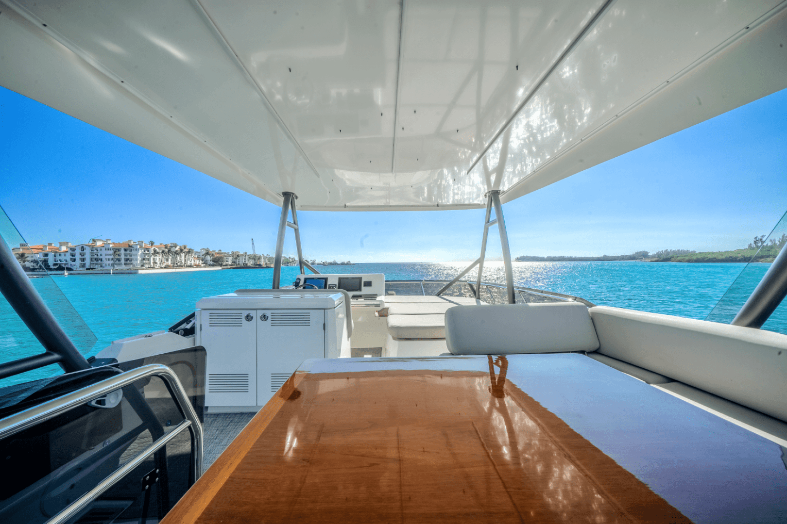 2020 Prestige 520 Flybridge — photo 19