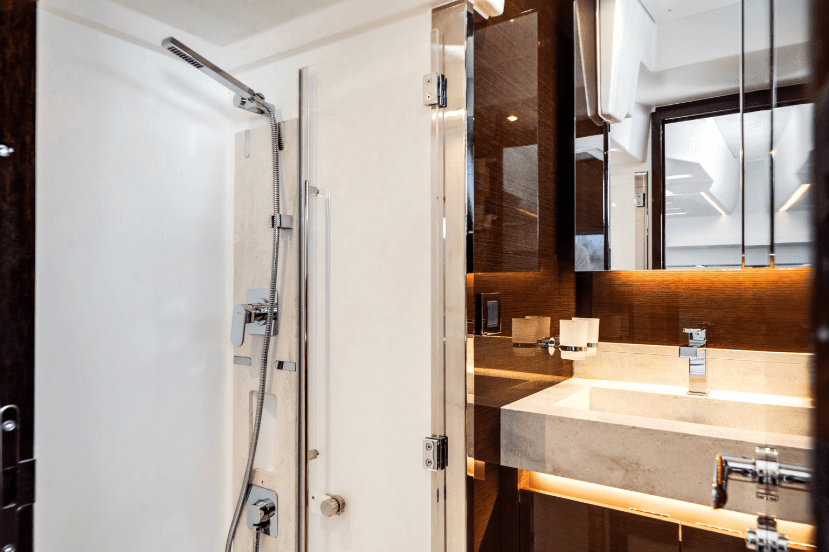 2020 Prestige 520 Flybridge — photo 51