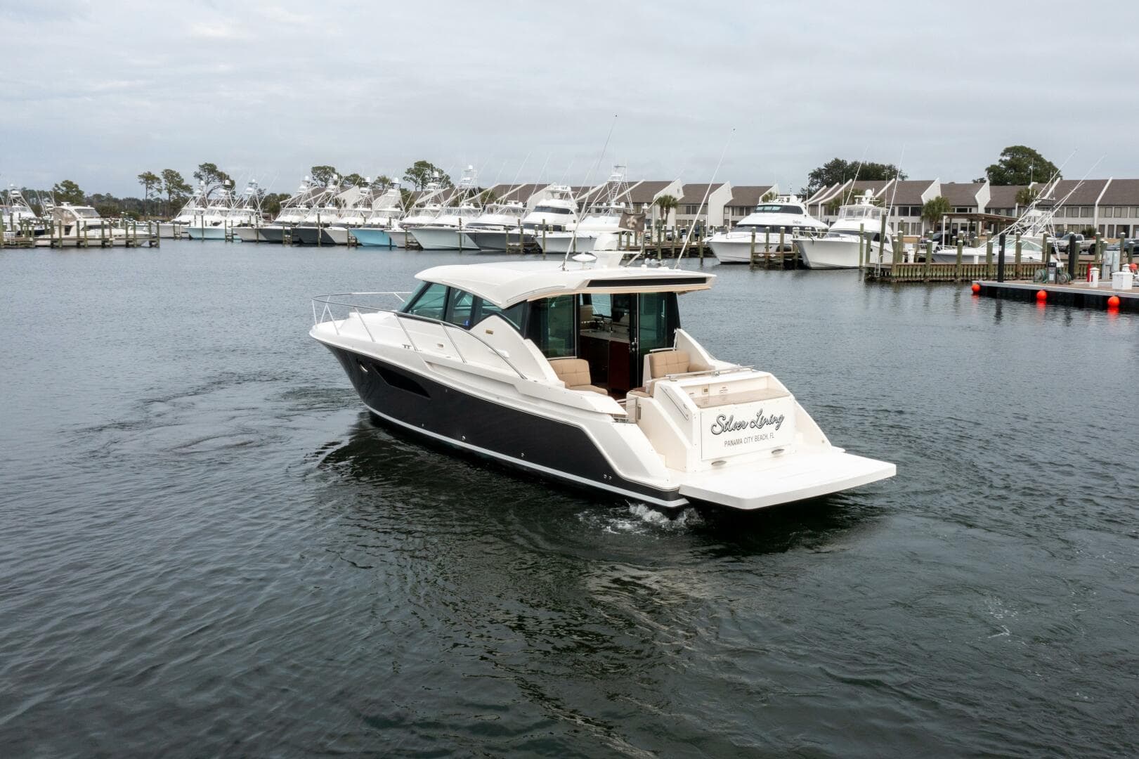 2015 Tiara Yachts 44 Coupe — photo 27