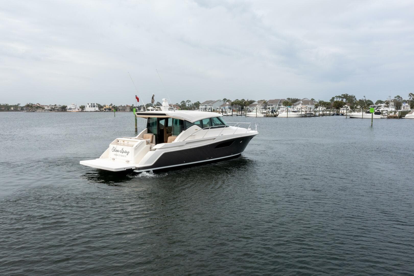 2015 Tiara Yachts 44 Coupe — photo 26