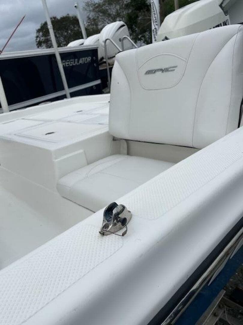 2015 Epic 22 Sport Console — photo 9