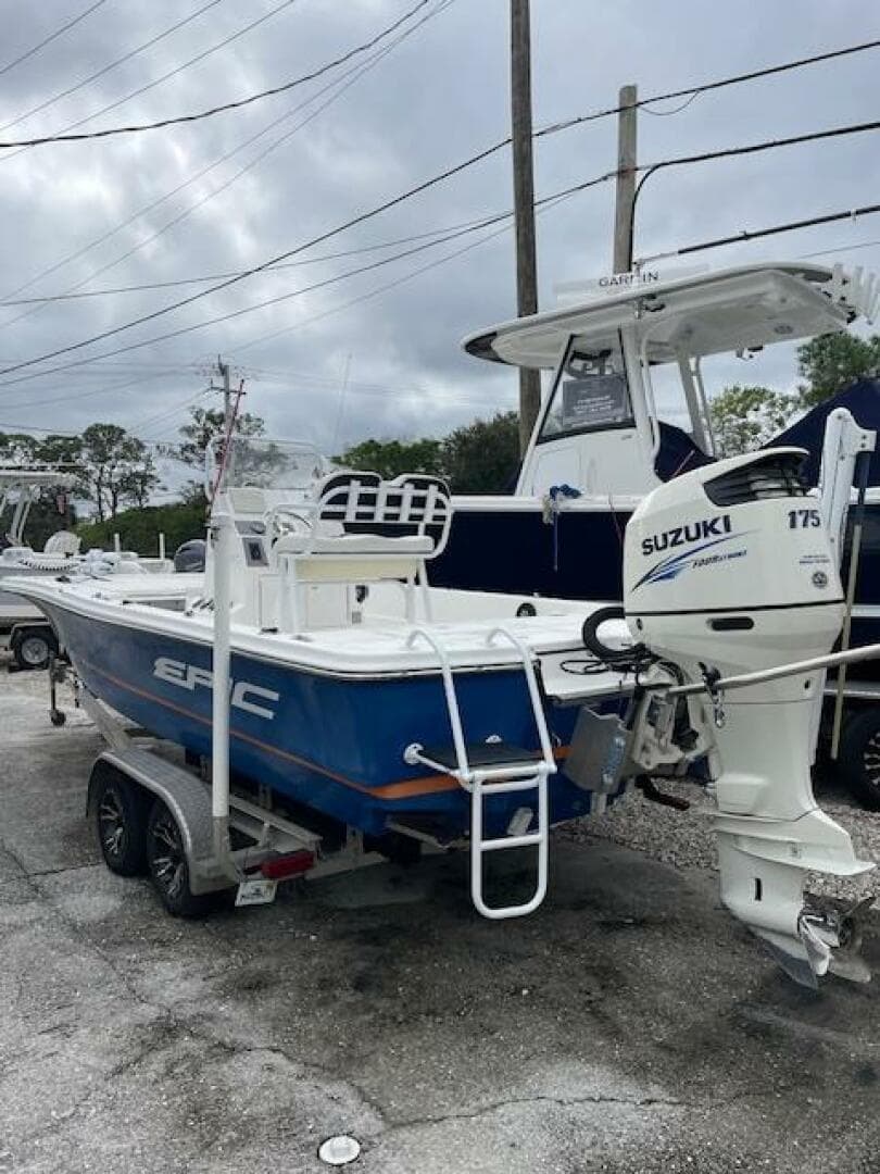 2015 Epic 22 Sport Console — photo 5