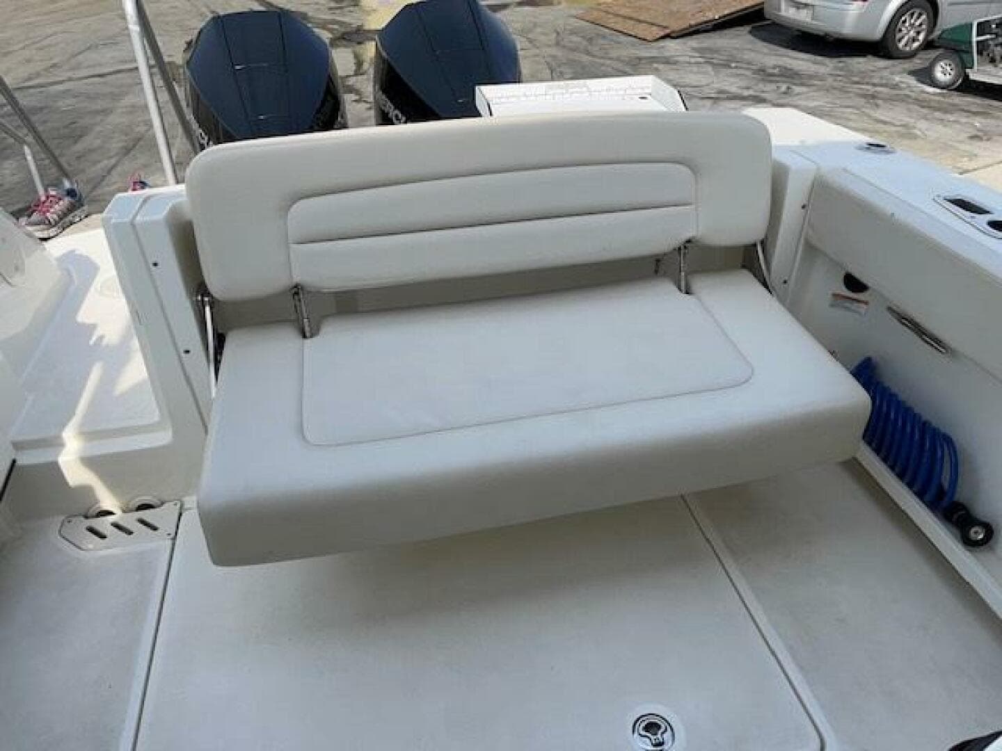 2018 Boston Whaler 270 Vantage — photo 10